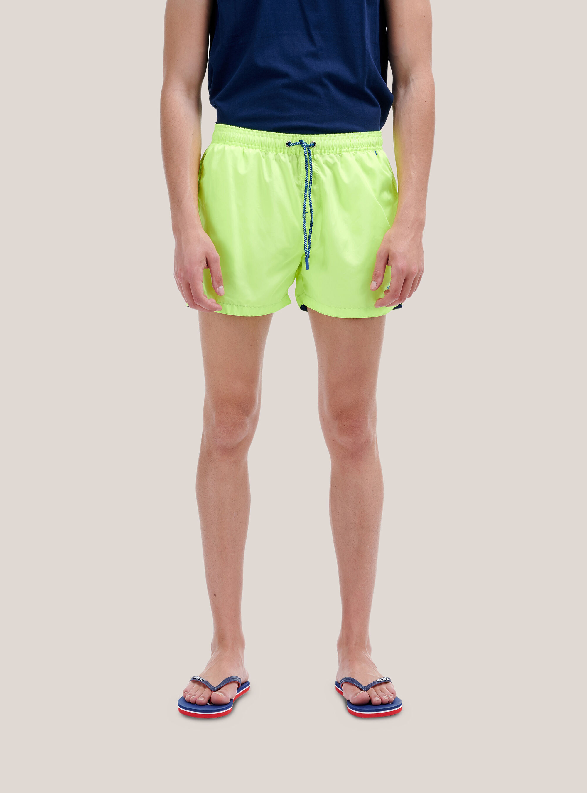 Costume tinta unita con ricamo e tasca sul retro, GIALLO