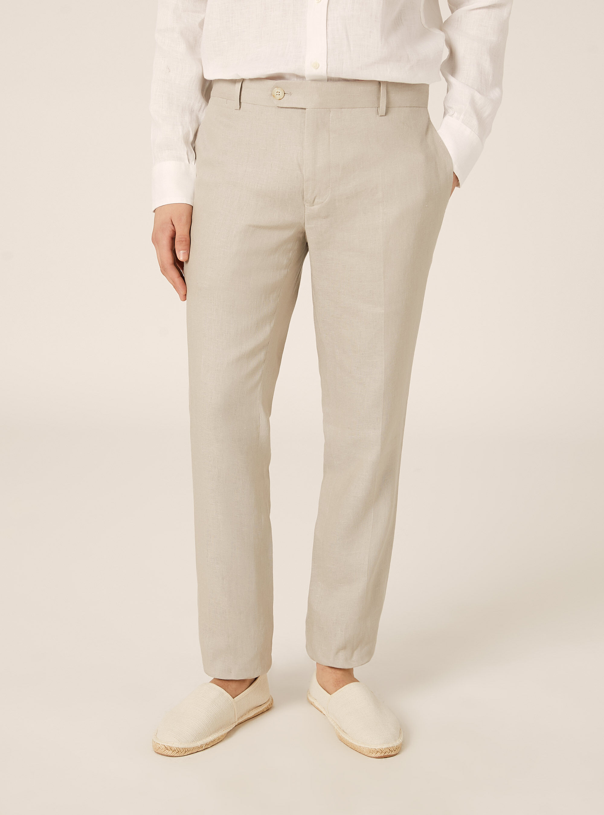 Pantaloni in lino
