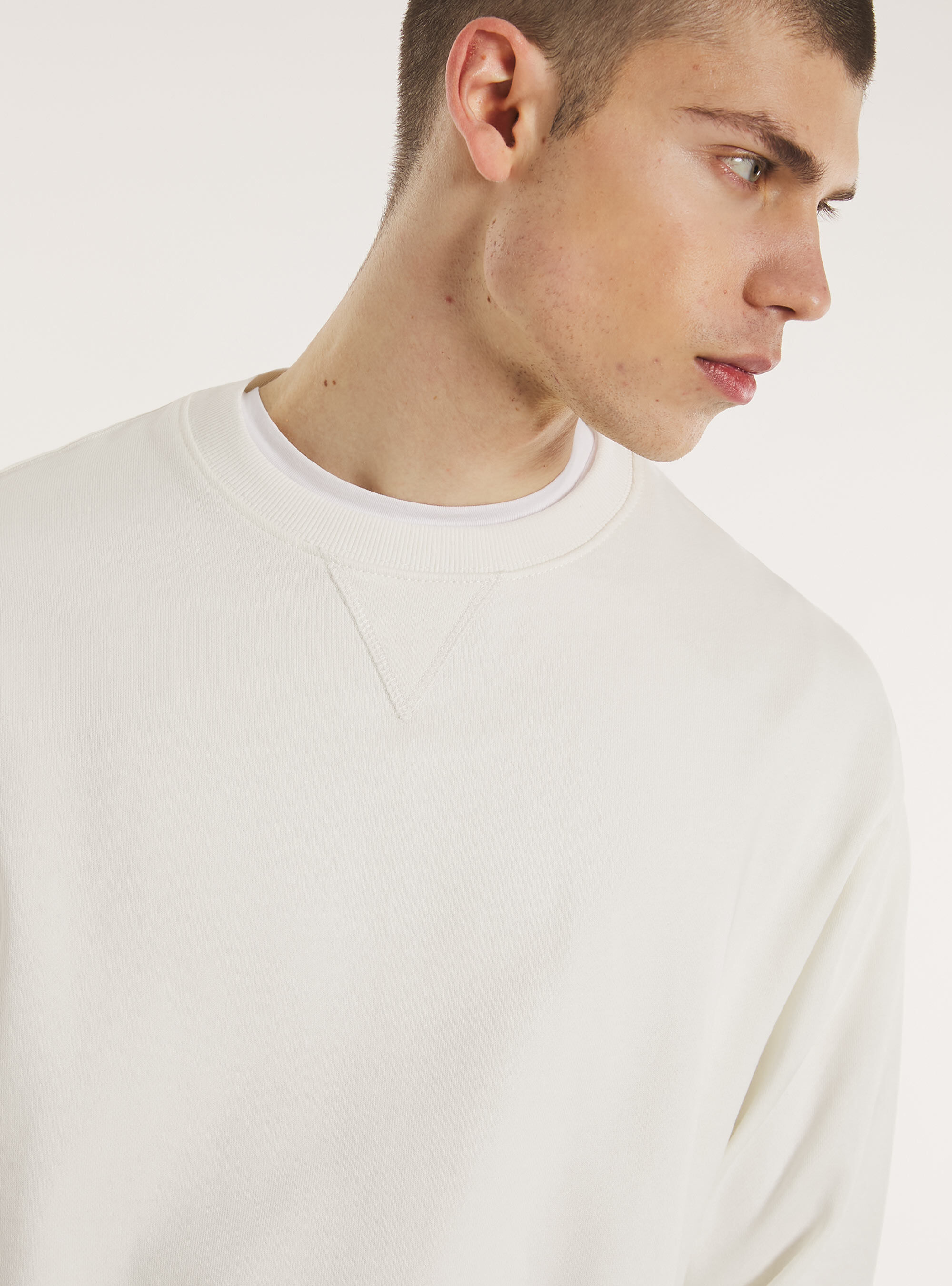 Plain color crewnecks new arrivals