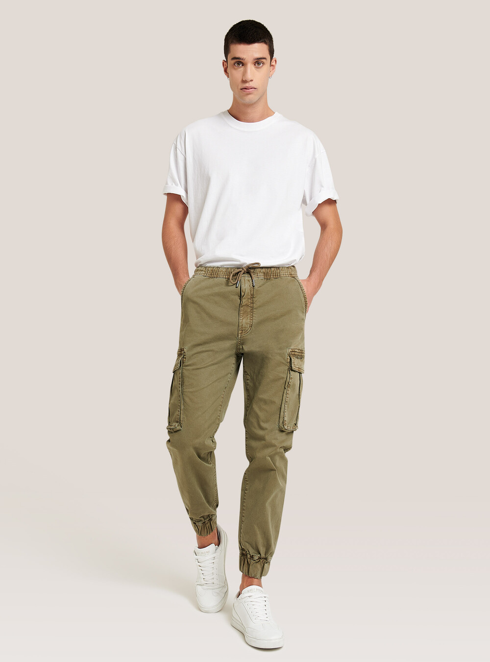Pantaloni cargo jogger in twill stretch - Main Image