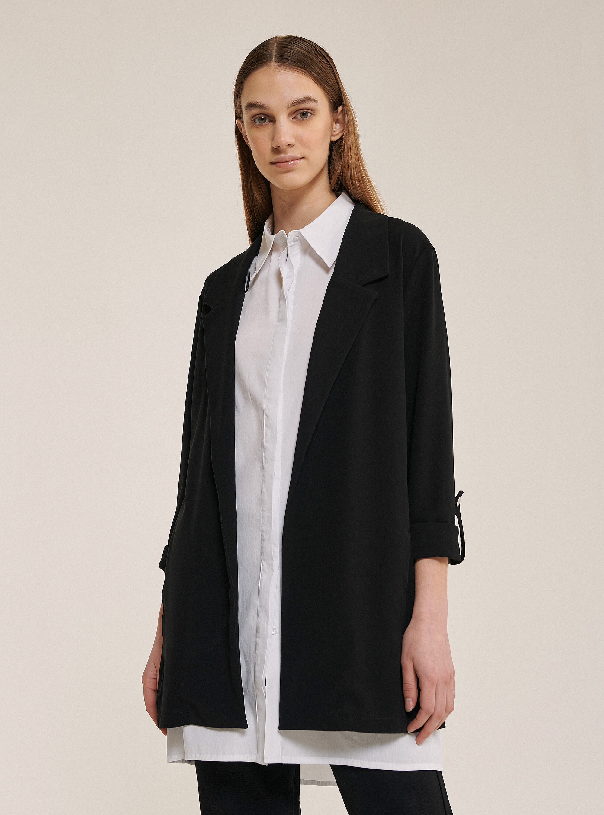Gerade geschnittener Blazer, C101 BLACK