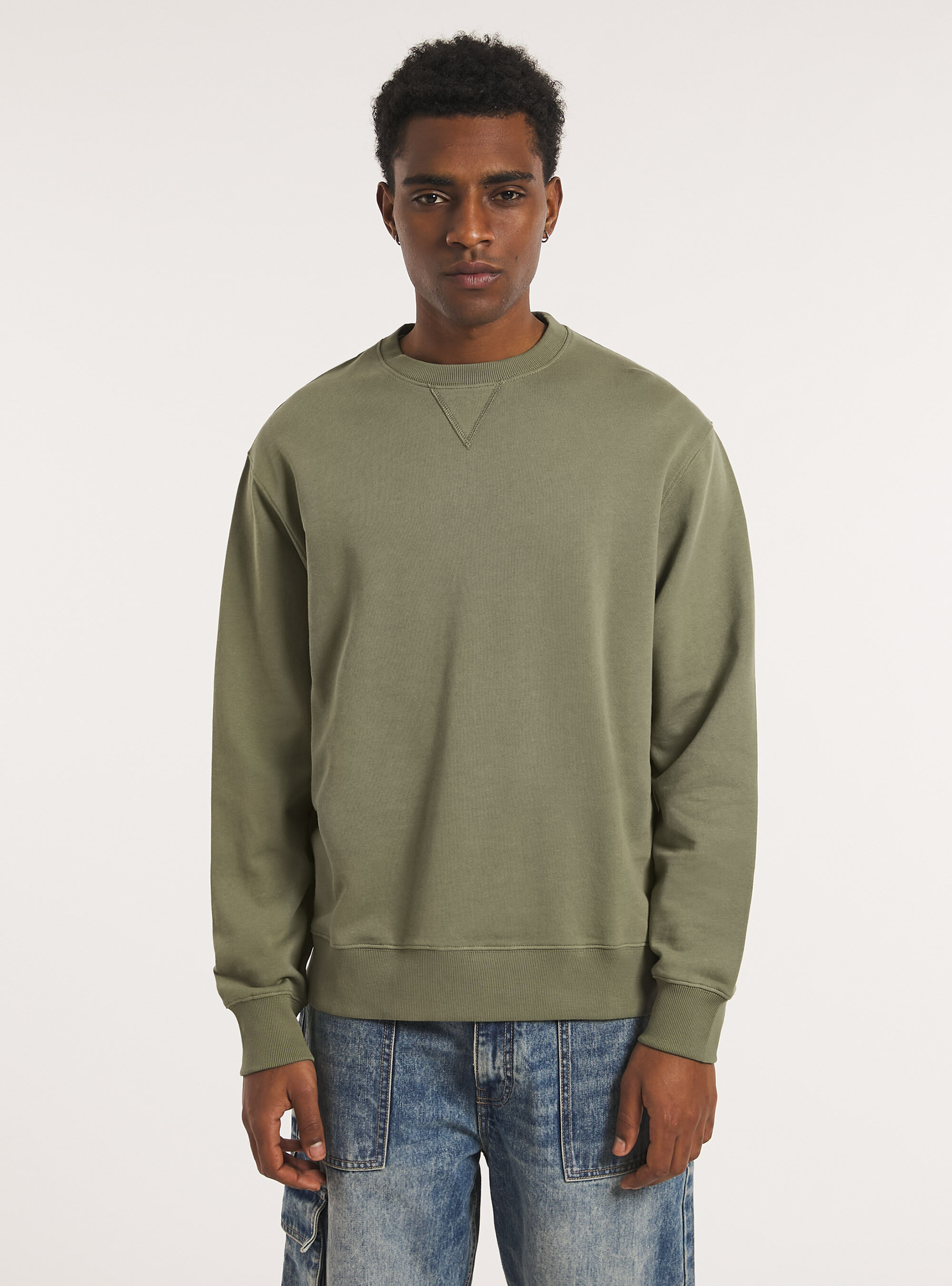 Plain crew neck sweatshirts new arrivals