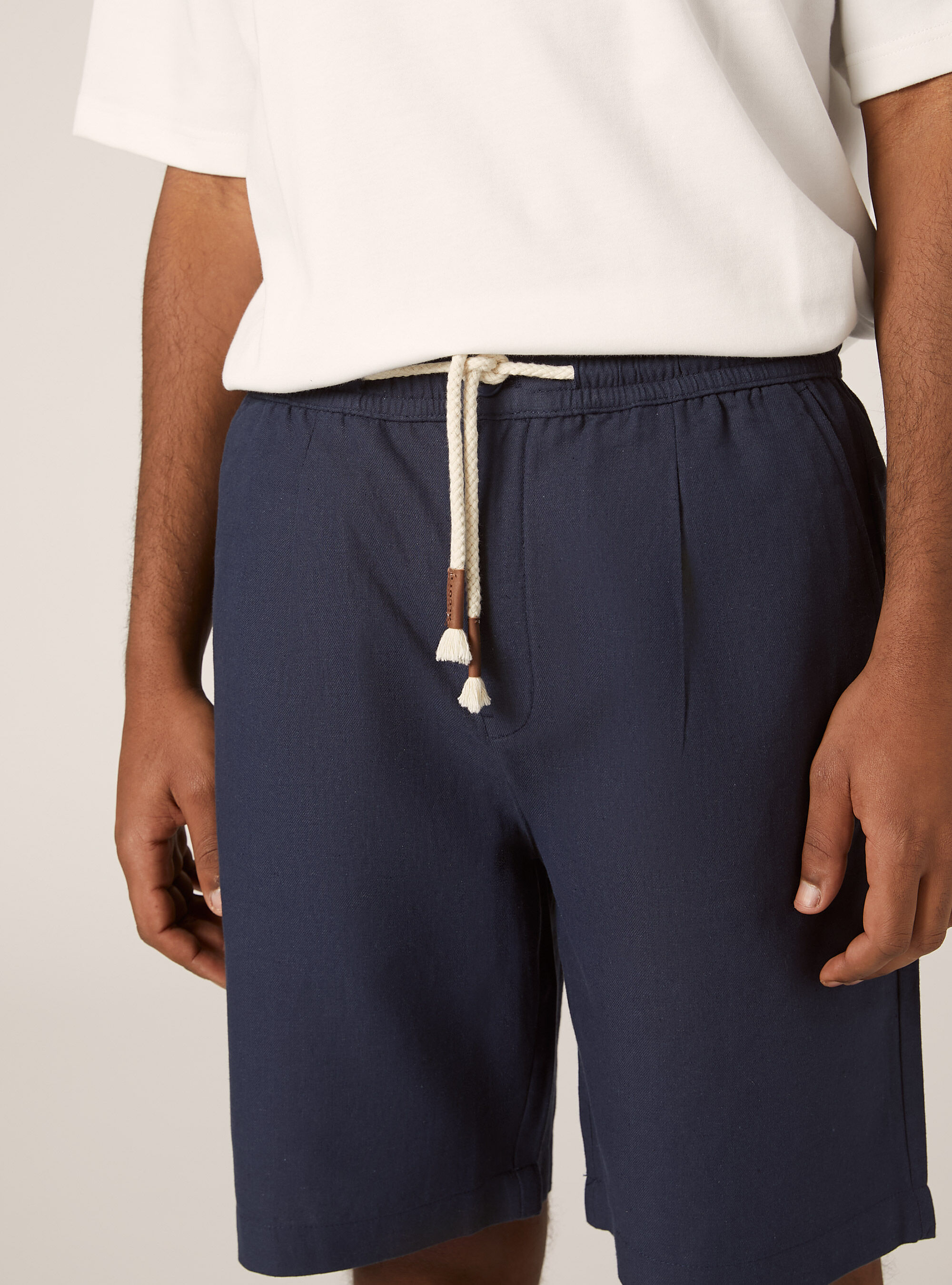 Linen Bermuda Shorts with Drawstring, NA2 NAVY MEDIUM