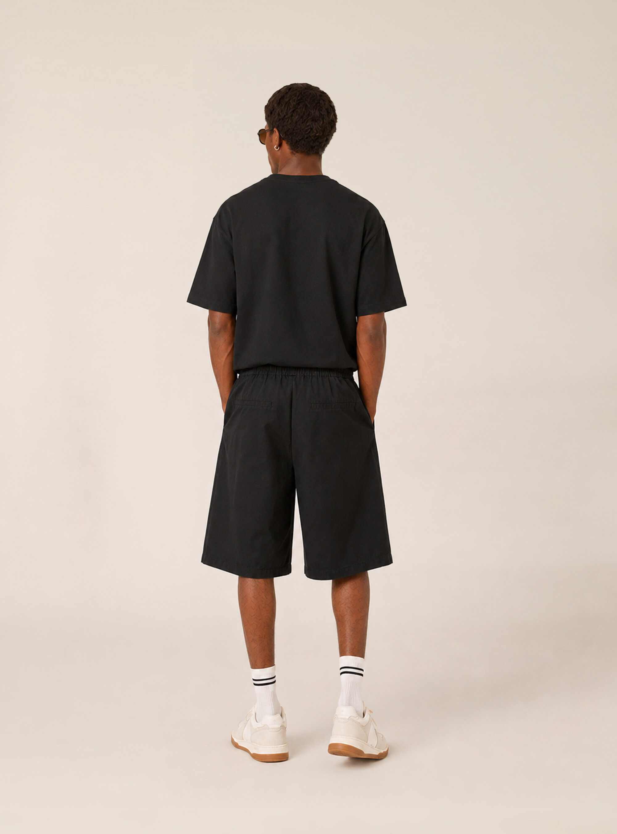 Bermuda baggy con pince misto cotone