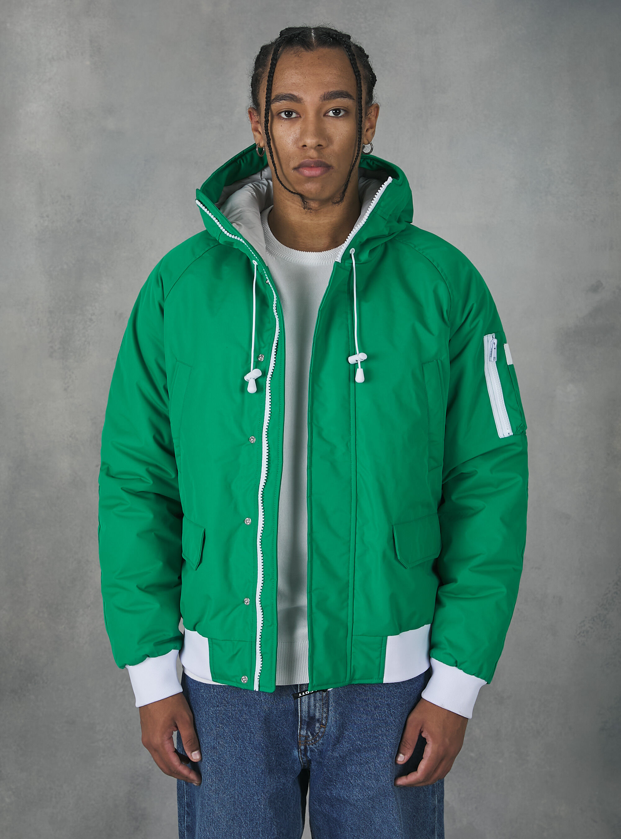 Hooded jacket with recycled padding