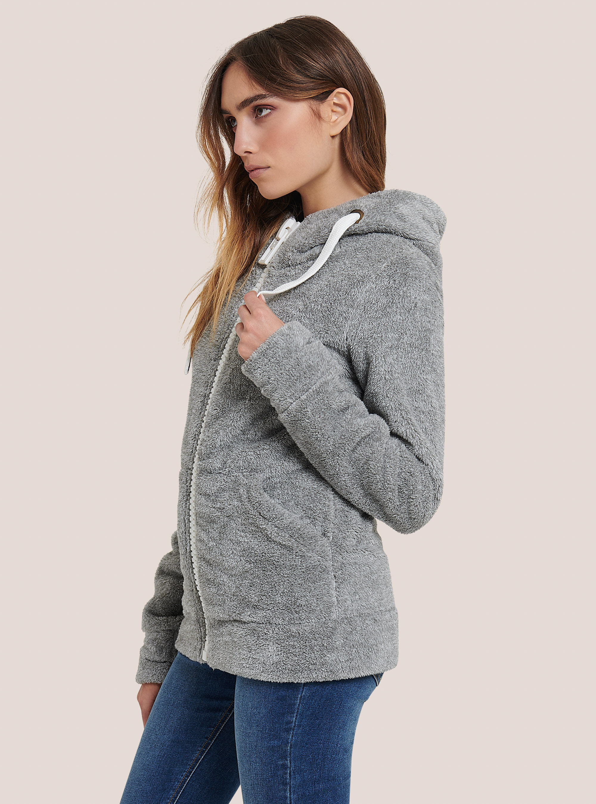 Felpe con orecchie sul cappuccio on sale