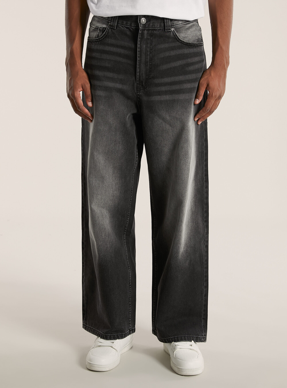 Super baggy fit jeans