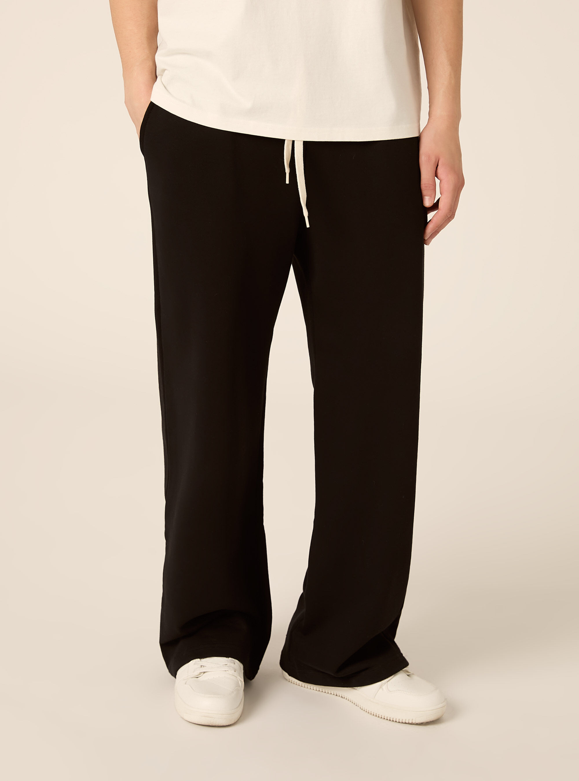 Wide leg jogger pants