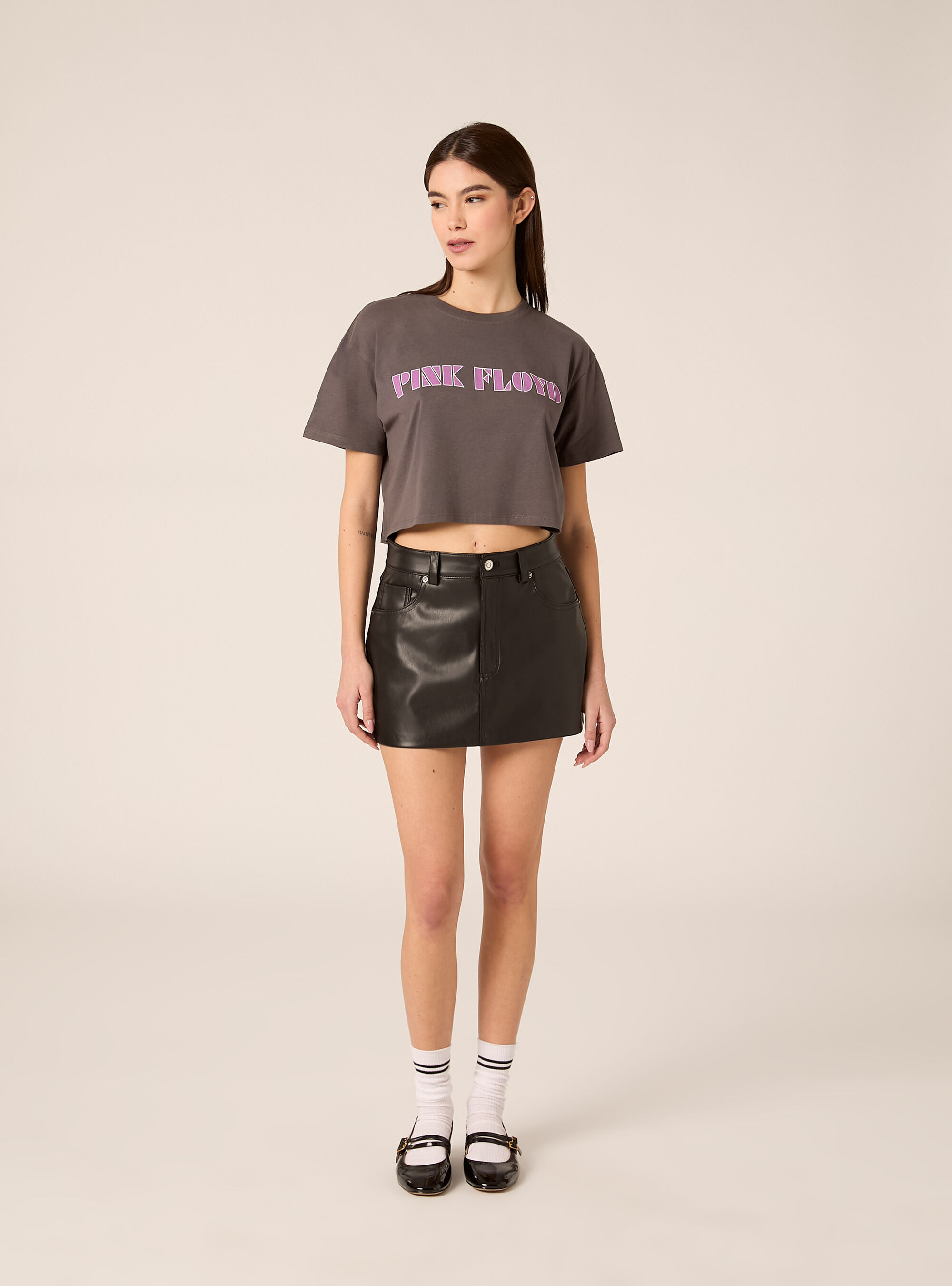 T-shirt crop over pink floyd