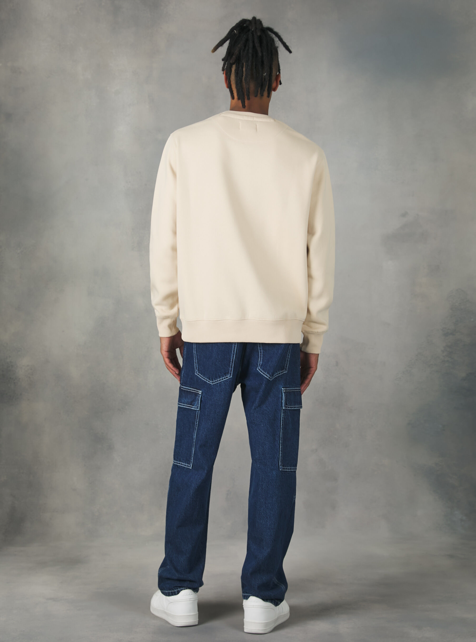 Coloured sweatshirts store