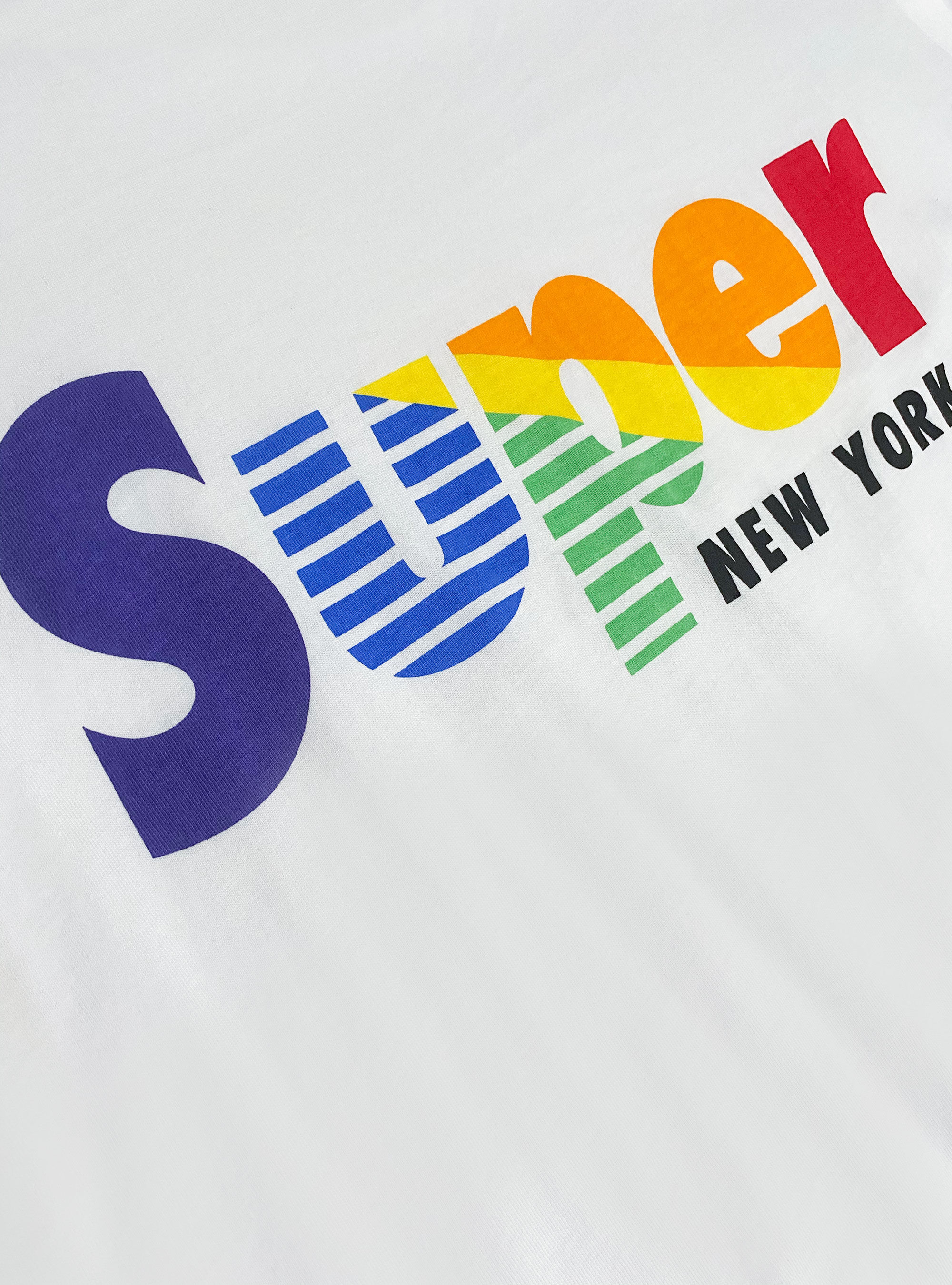 T-Shirt mit mehrfarbigem Aufdruck, C099 WHITE