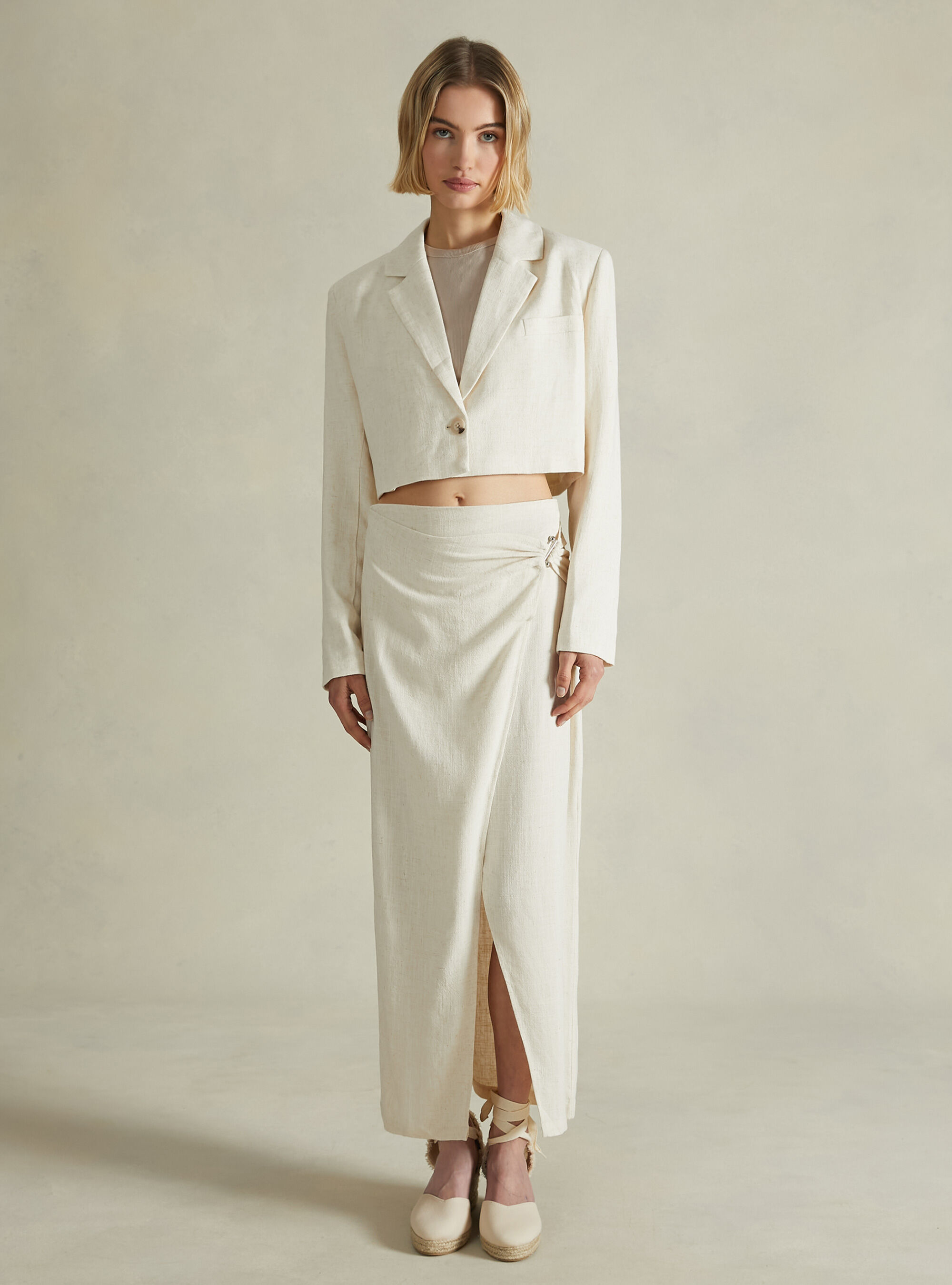 Blazer cropped in misto lino, BG3 BEIGE LIGHT