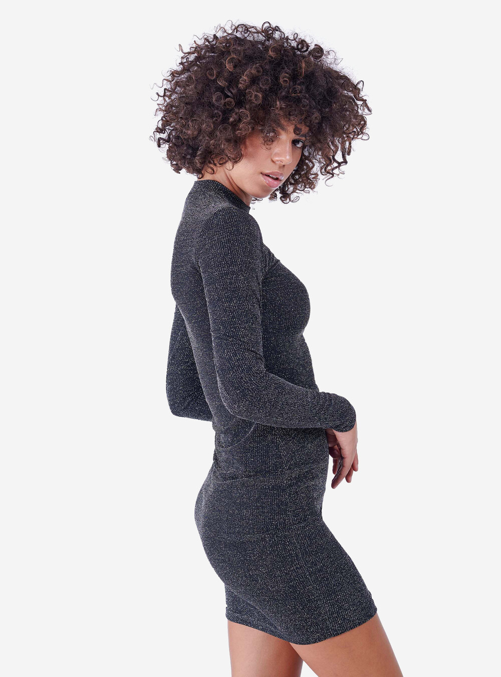 Vestito corto con maniche lunghe - Main Image