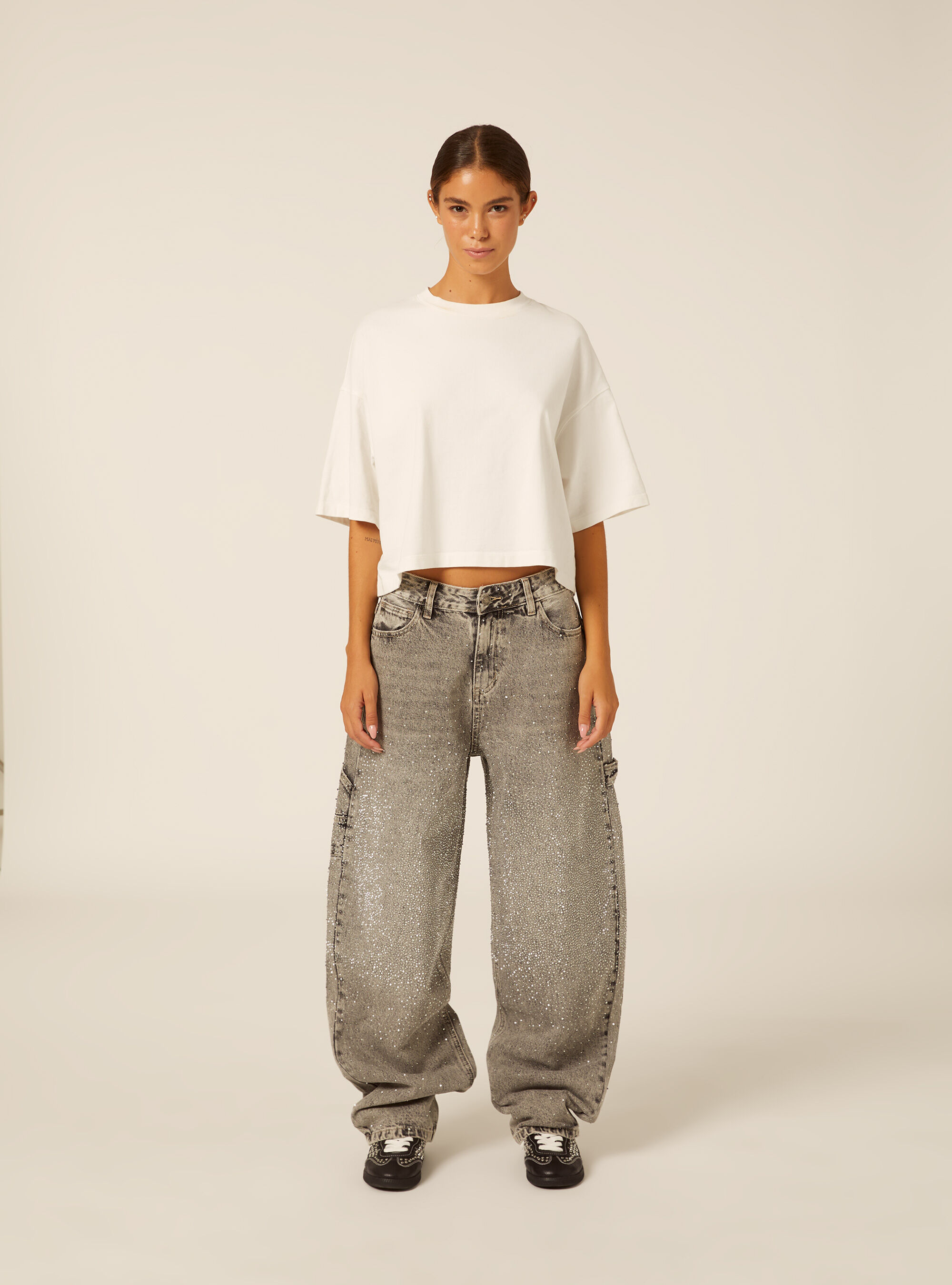 Baggy carpenter jeans with rhinestones