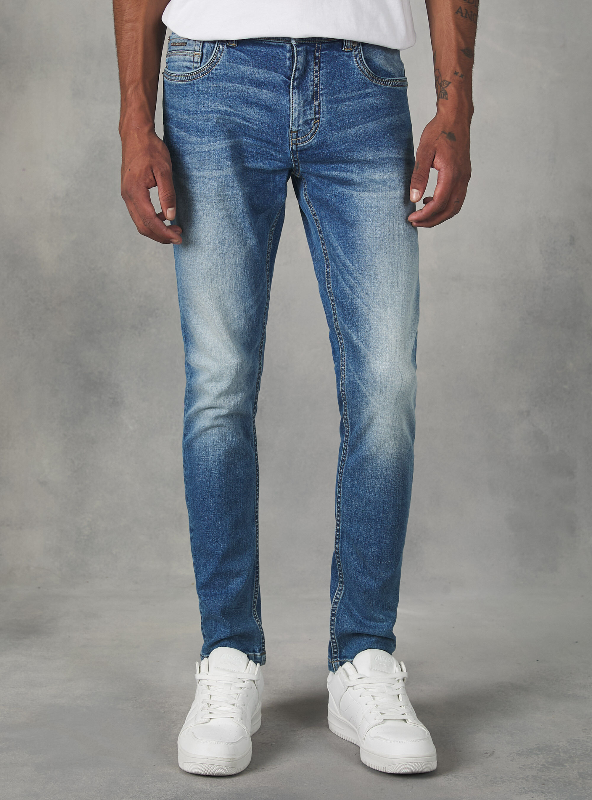 Men's white best sale super skinny jeans