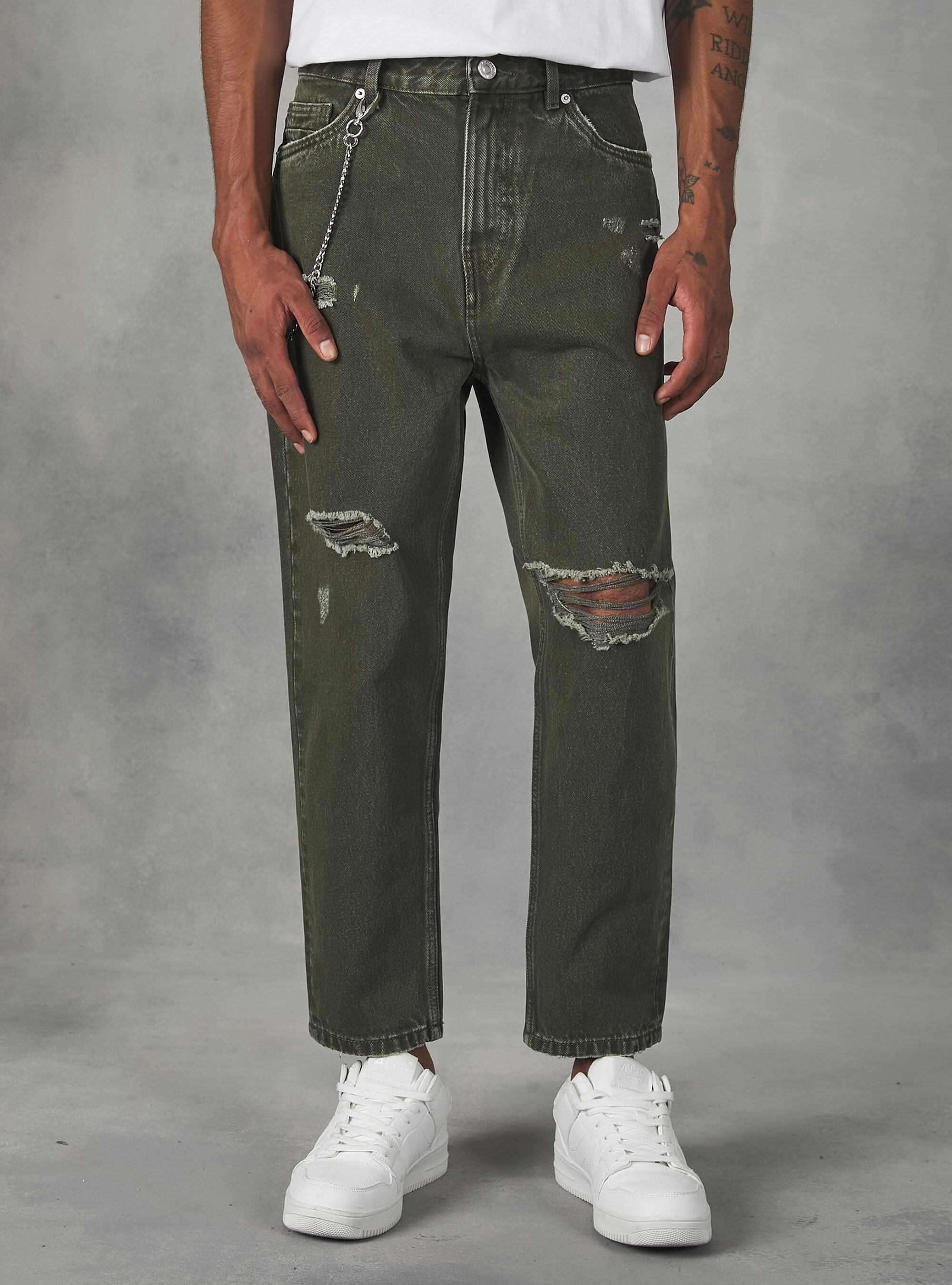 Jeans hotsell con catena