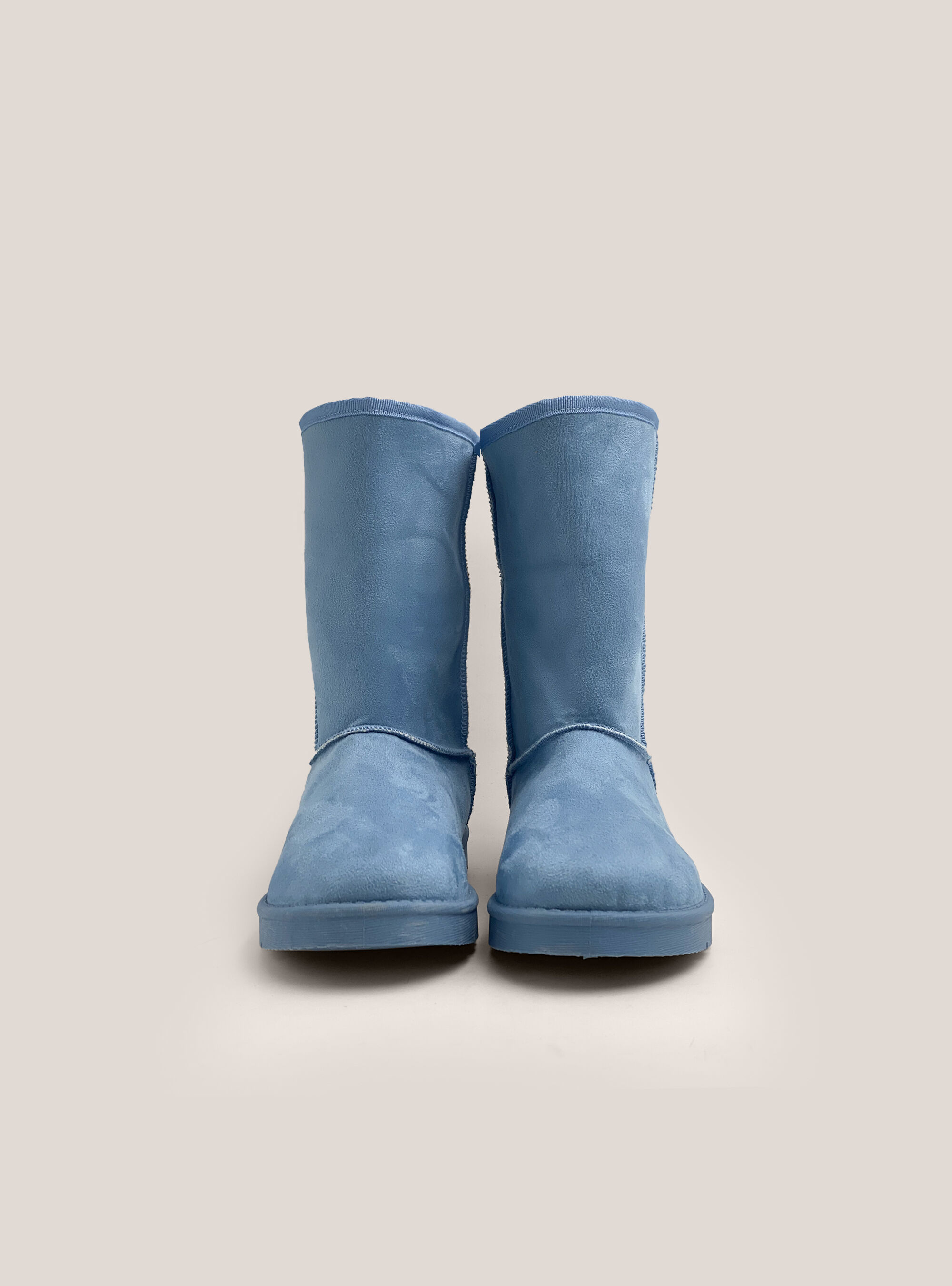 Suede ankle boots with faux fur inside