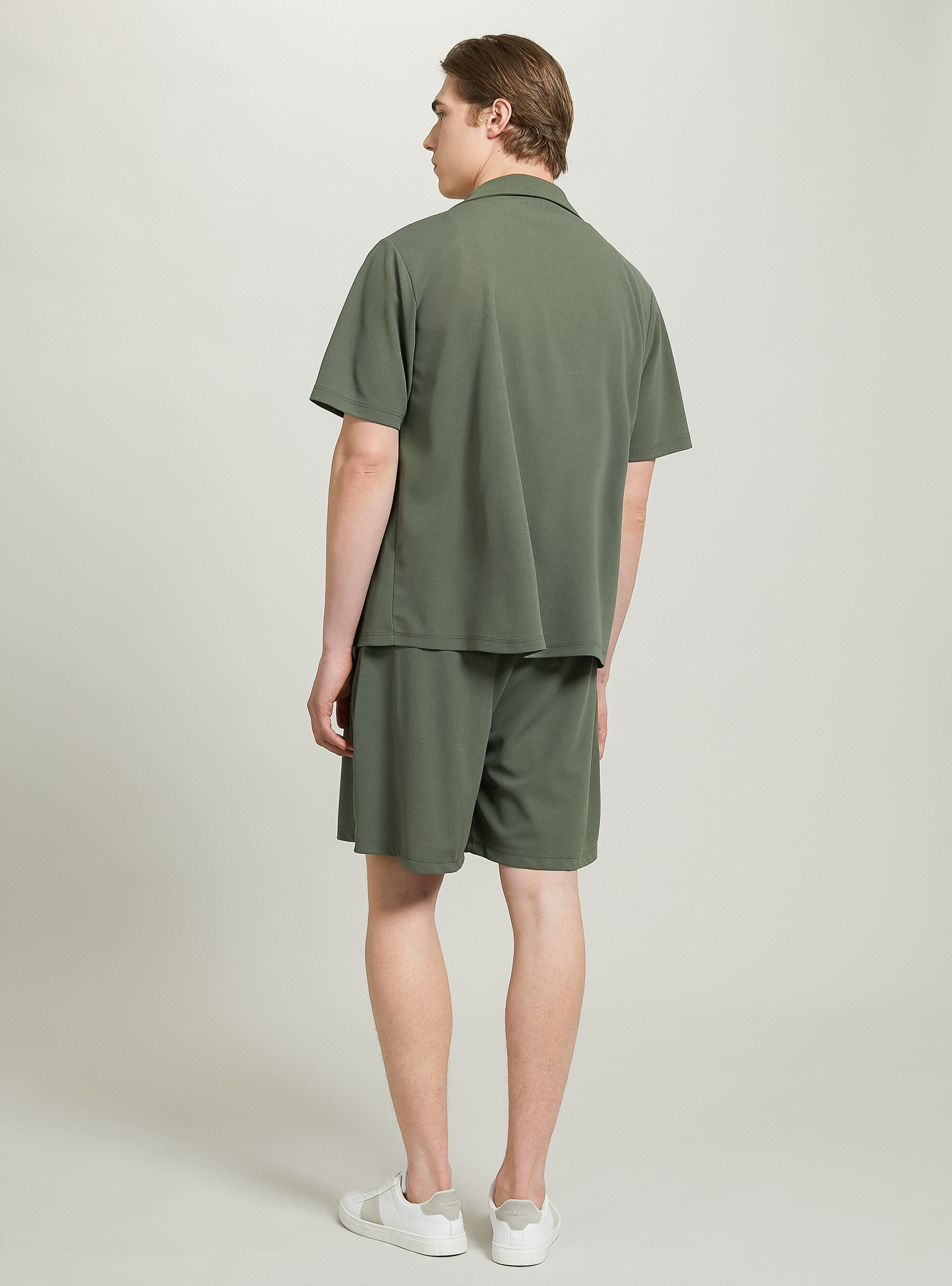 Oversize Bermuda Shorts with short sleeves, KY1 KAKY DARK