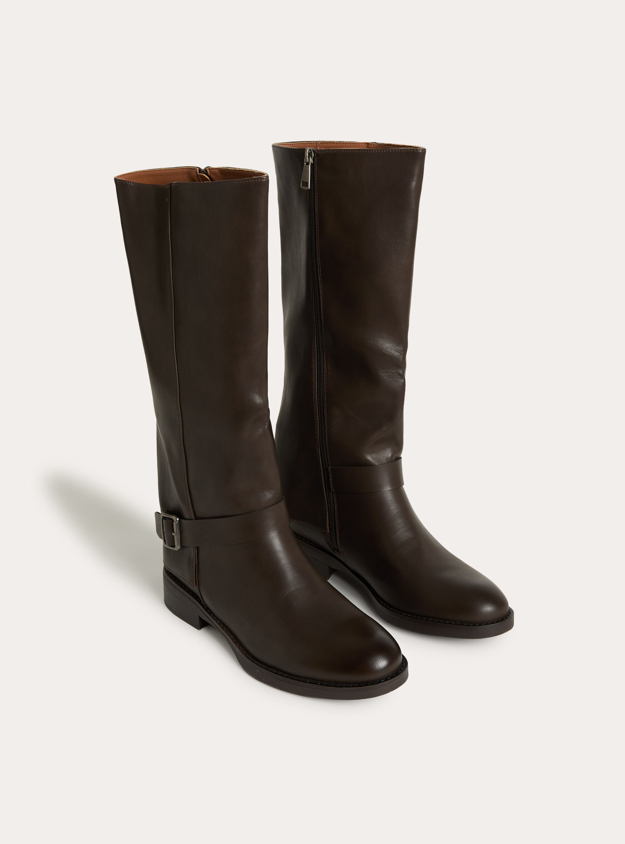 Bottes hautes en effet cuir style cavaliere avec boucle et zip