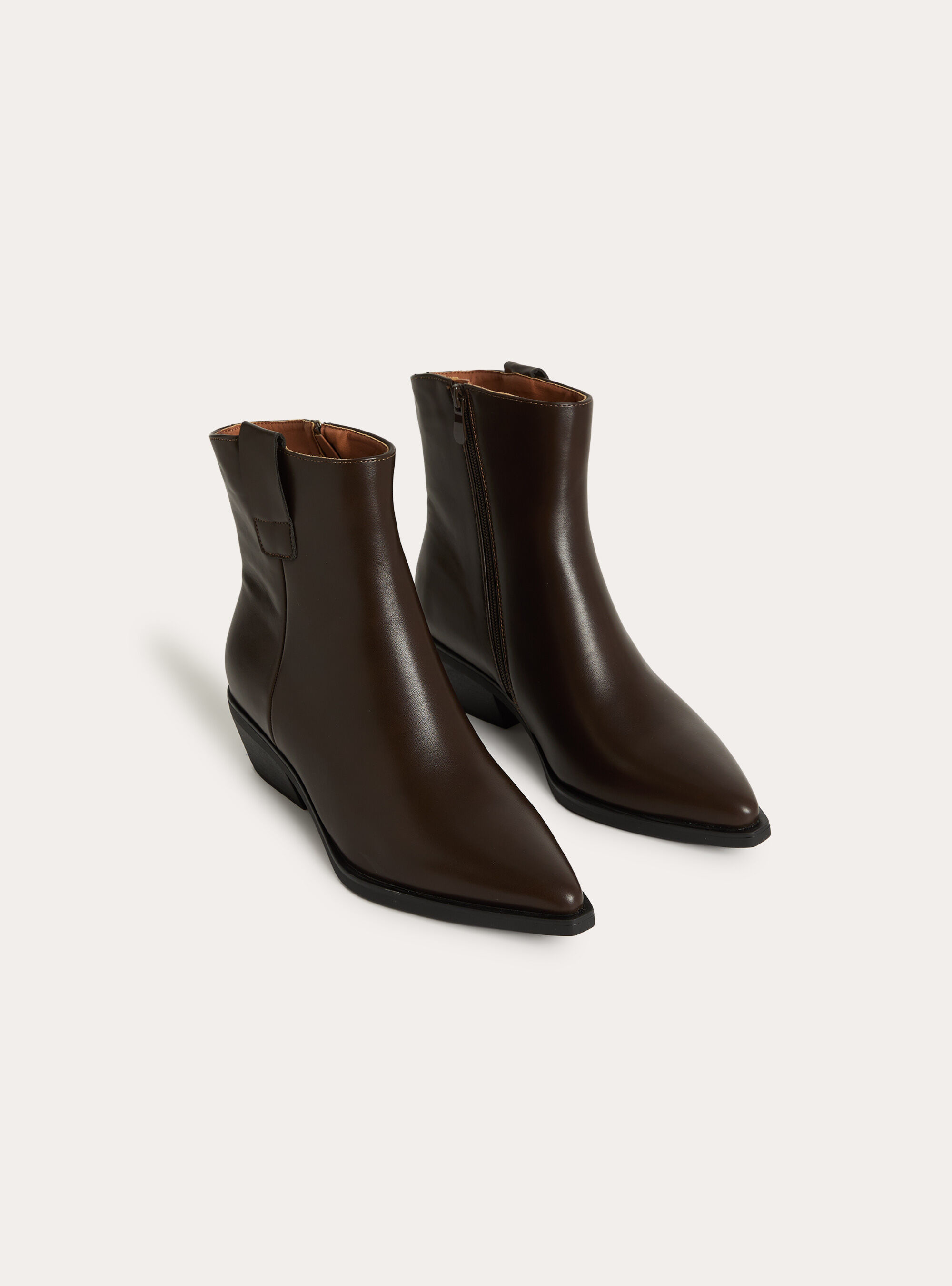 Bottines style santiags en similicuir avec zip lateral