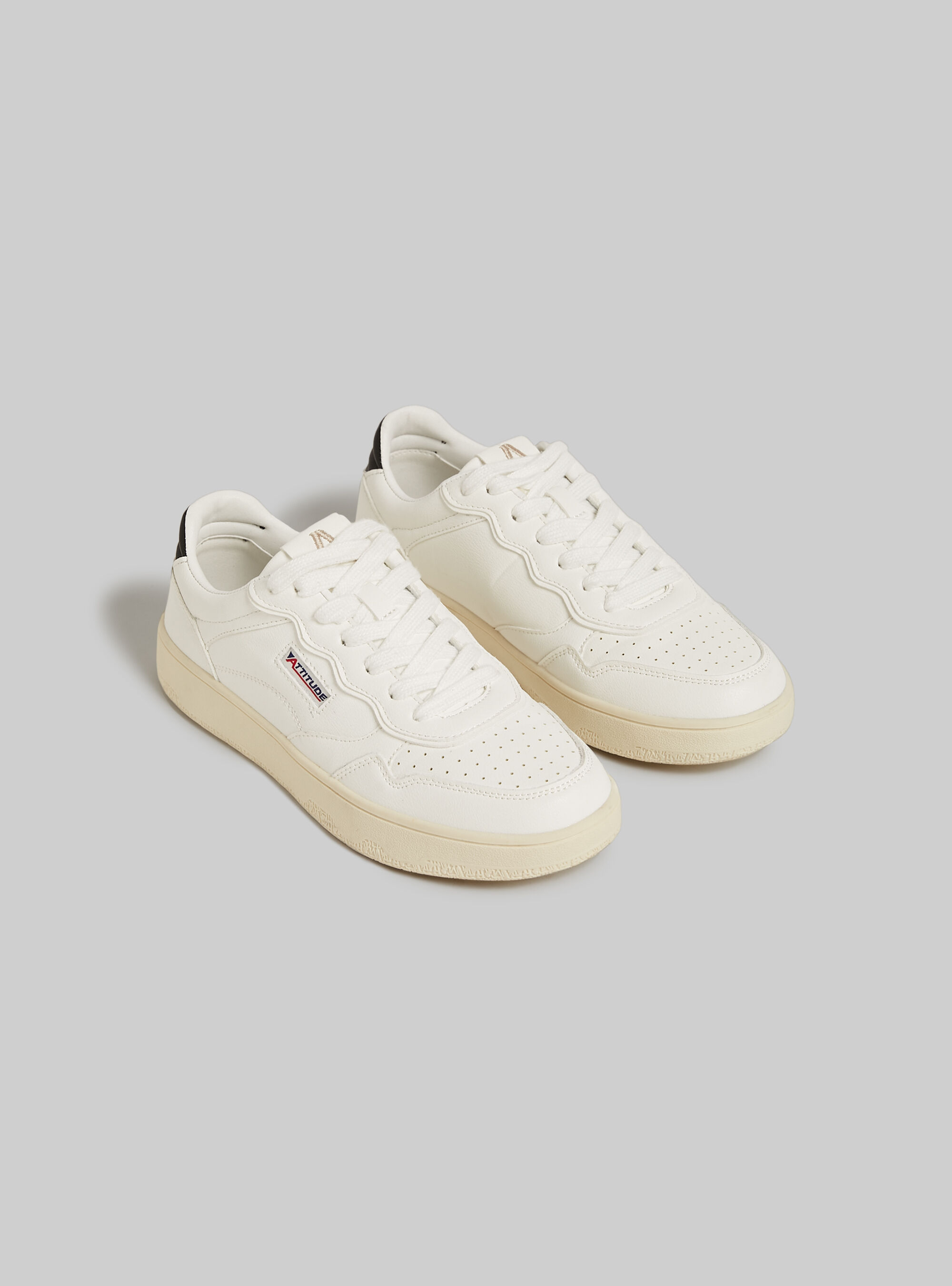 Sneakers effetto vintage Alcott Scarpe Donna
