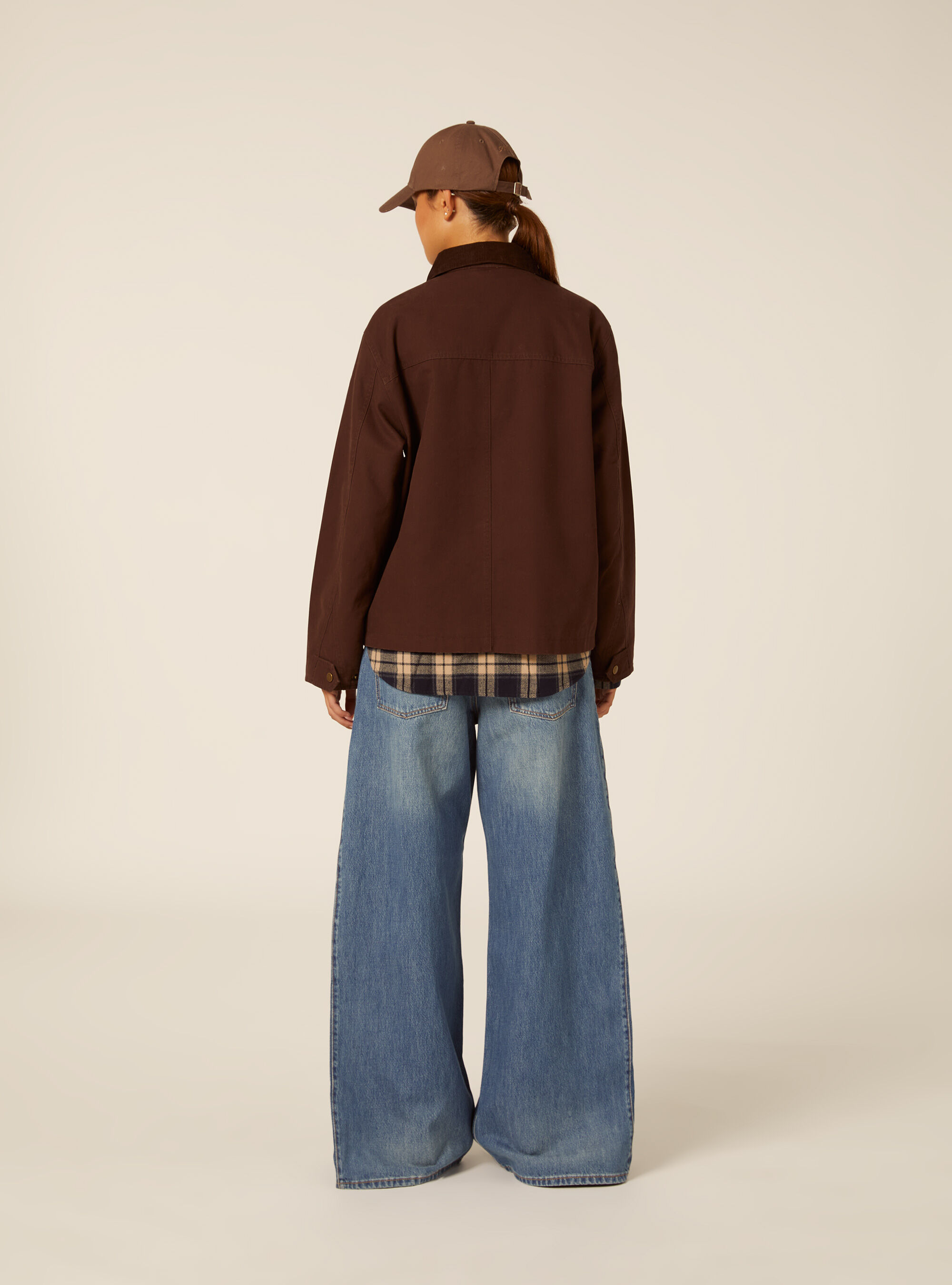 Chaqueta con cuello de pana y cierres de gancho, BR2 BROWN MEDIUM