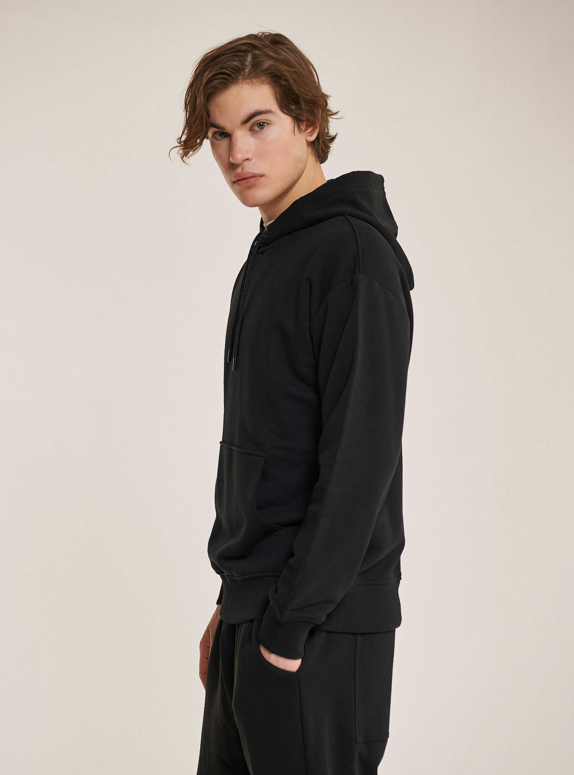 Sweat-shirt oversize avec capuche, C101 BLACK