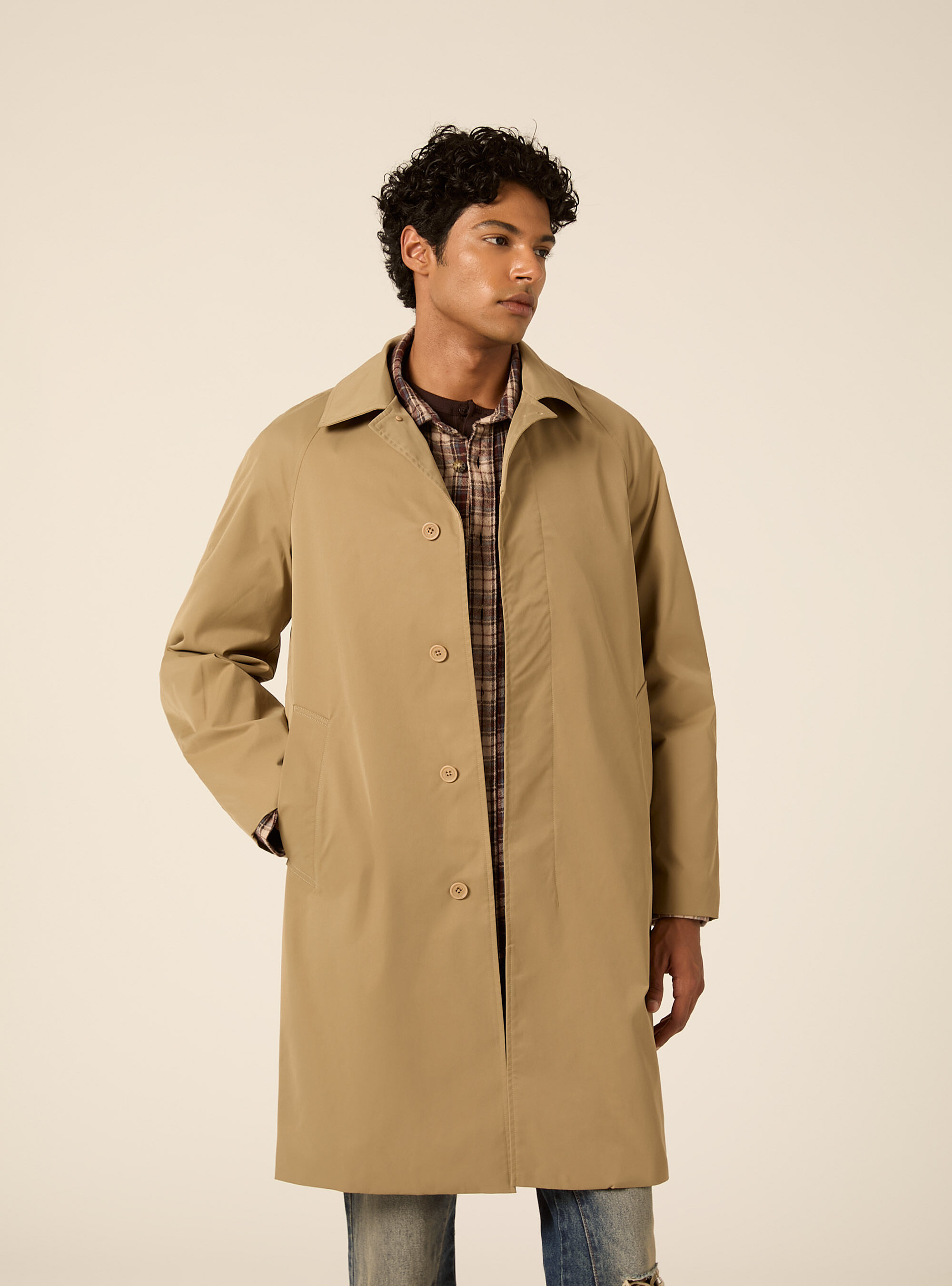 Mid length single breasted trench coat