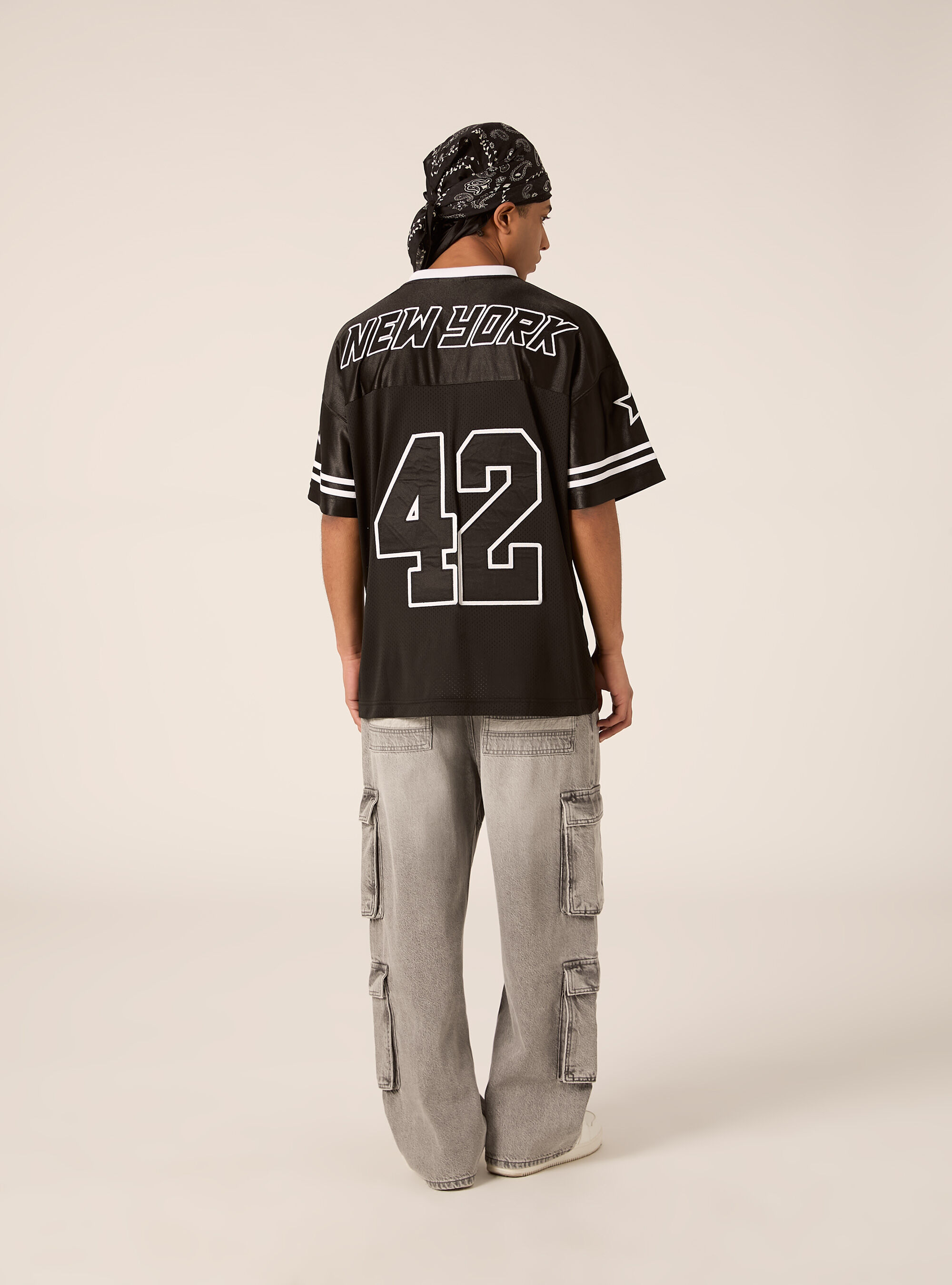 T-shirt Football avec &eacute;cussons, BK1 BLACK