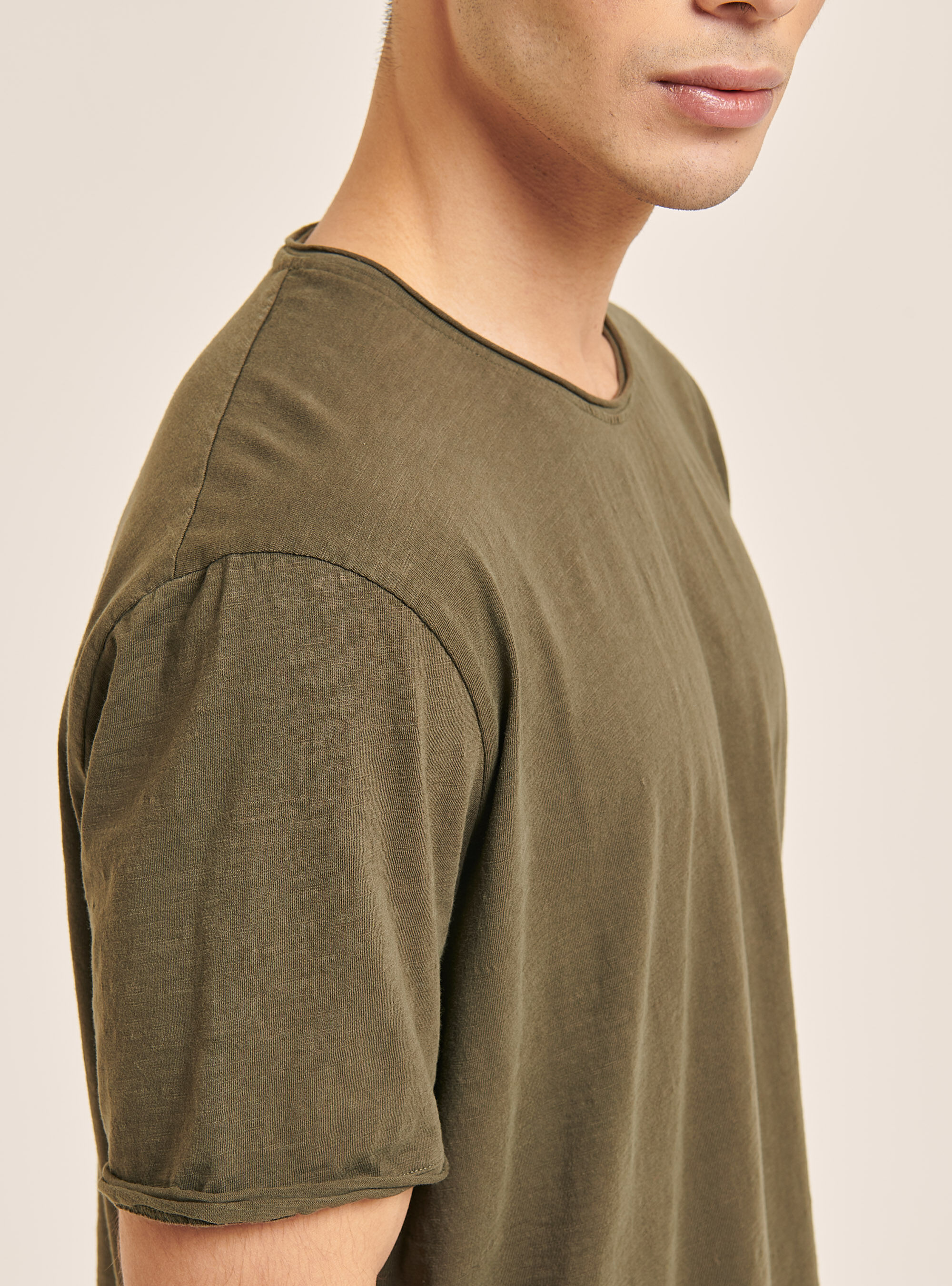 T-shirt en coton uni de base, C6609 KAKY