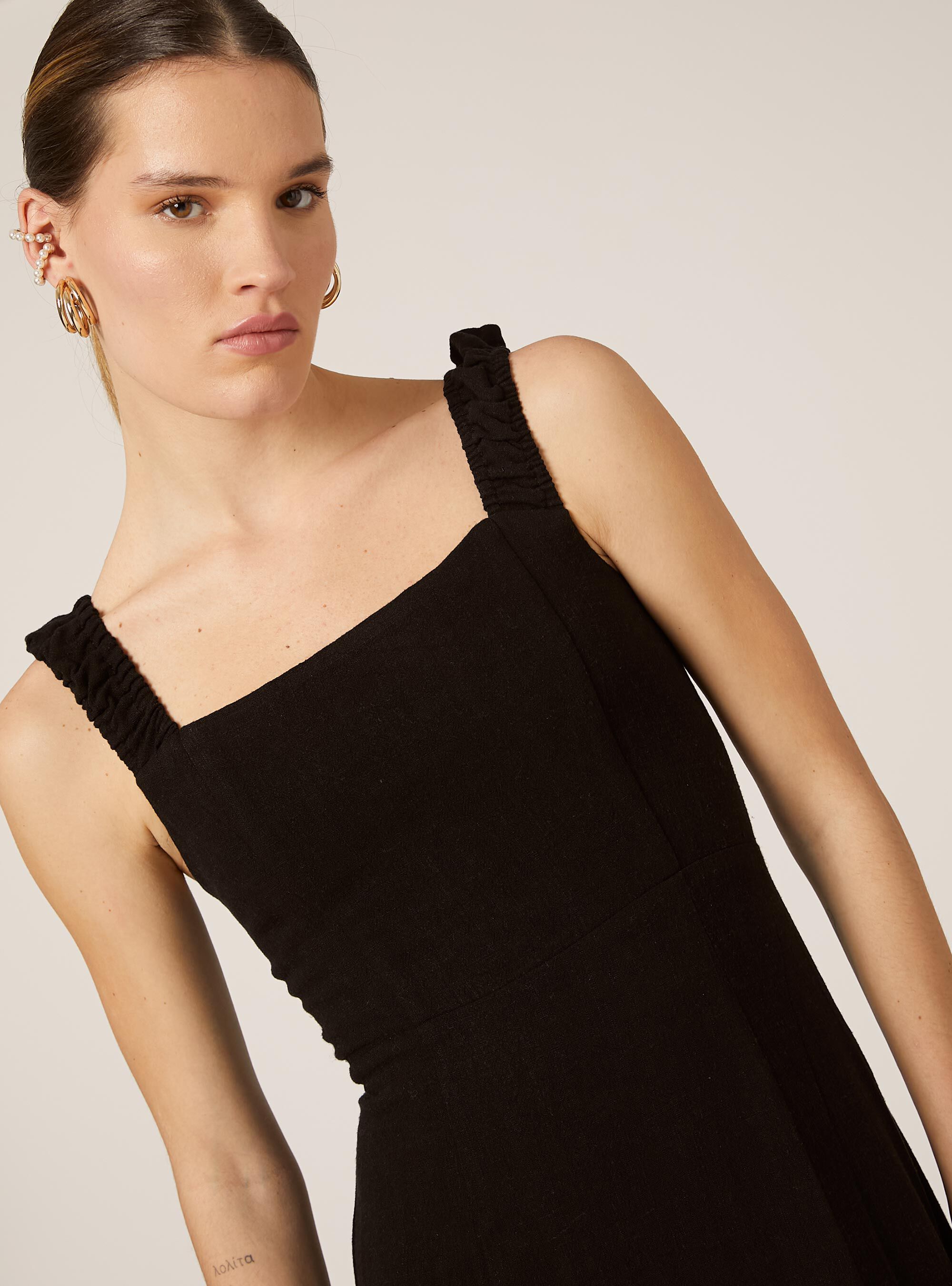 Linen-blend dress with open back, BK1 BLACK