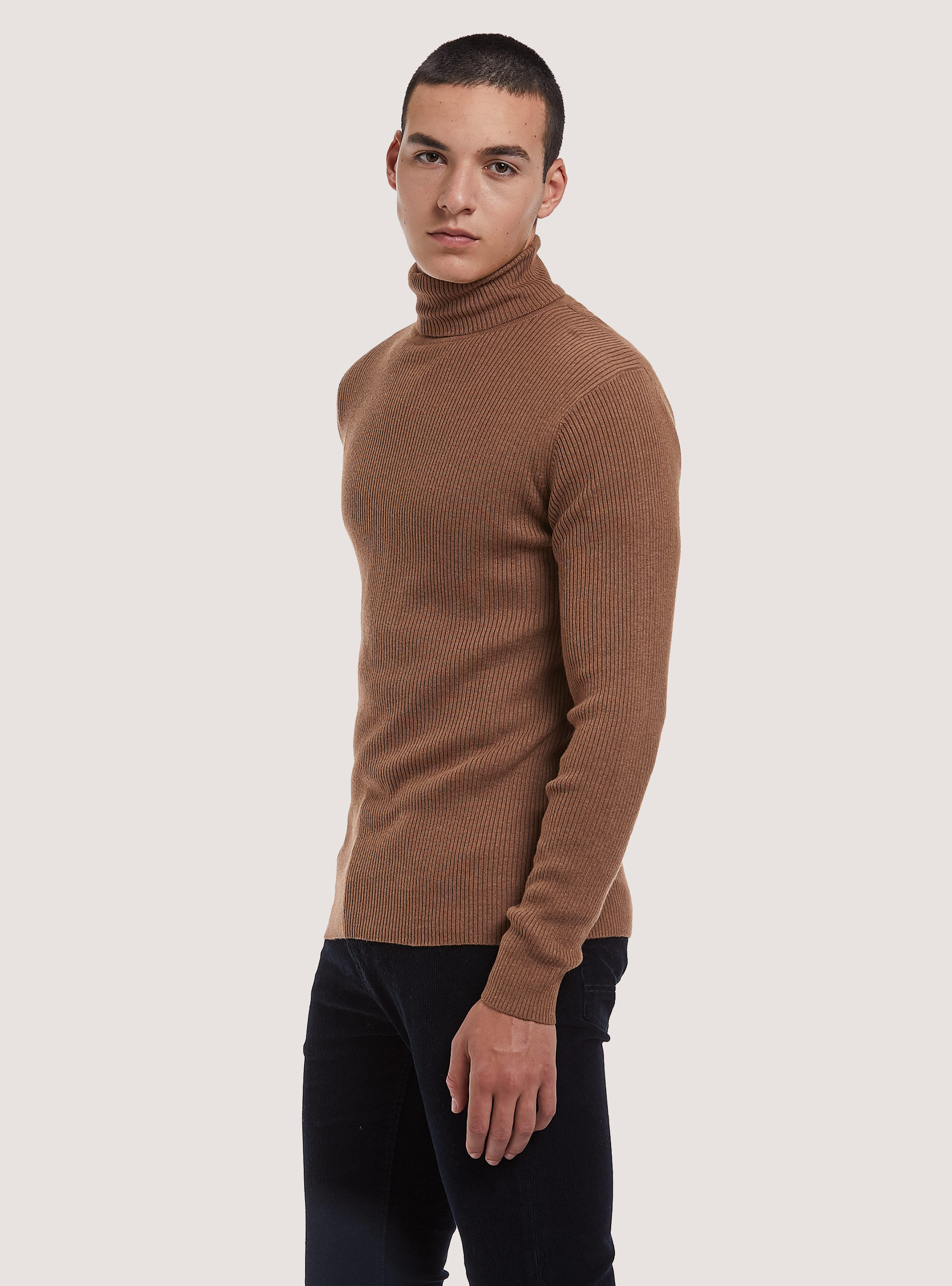 Turtleneck pulli store