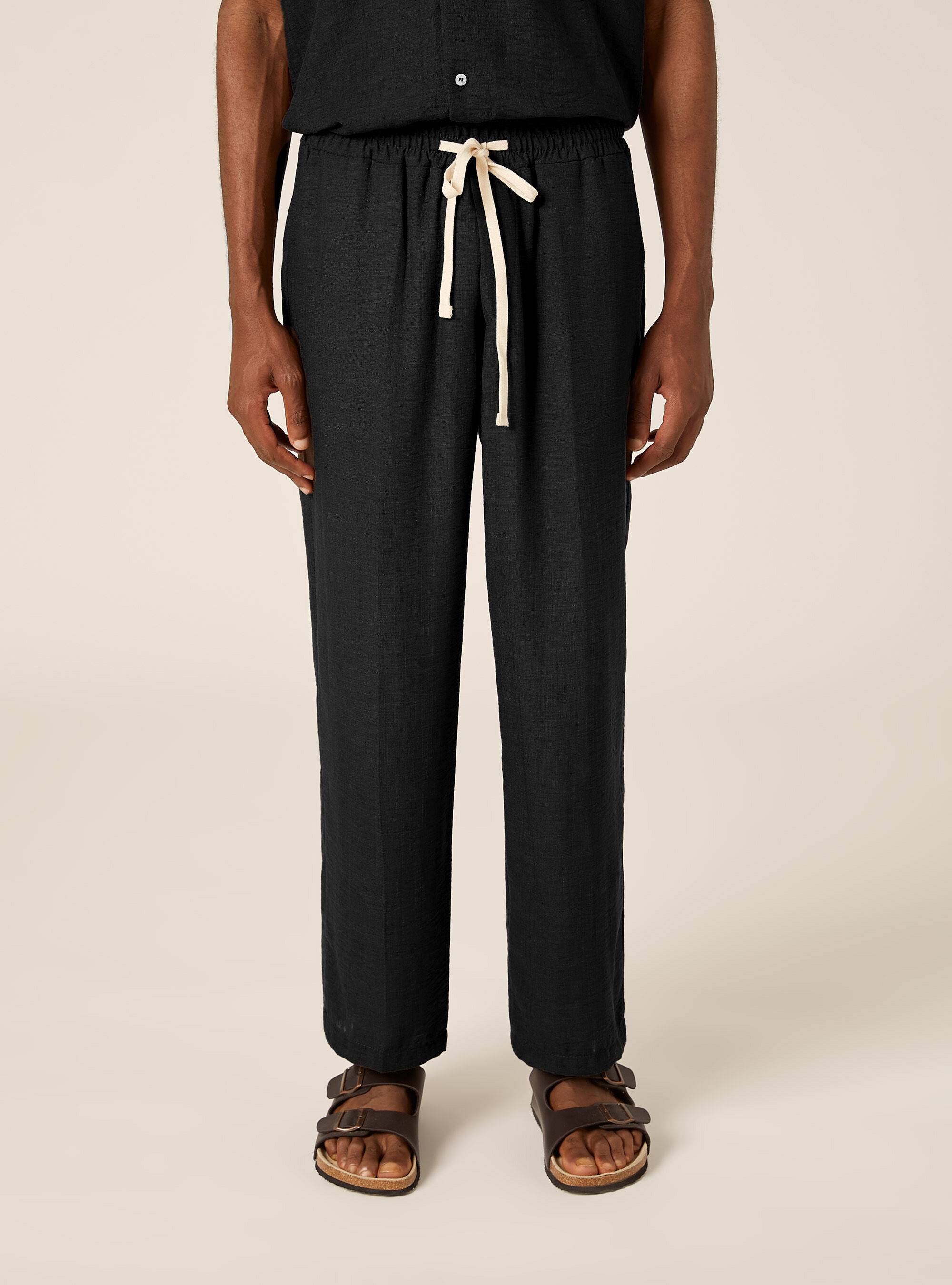 Pantalon Jambe Droite en Tissu Flamm&eacute;, BK1 BLACK