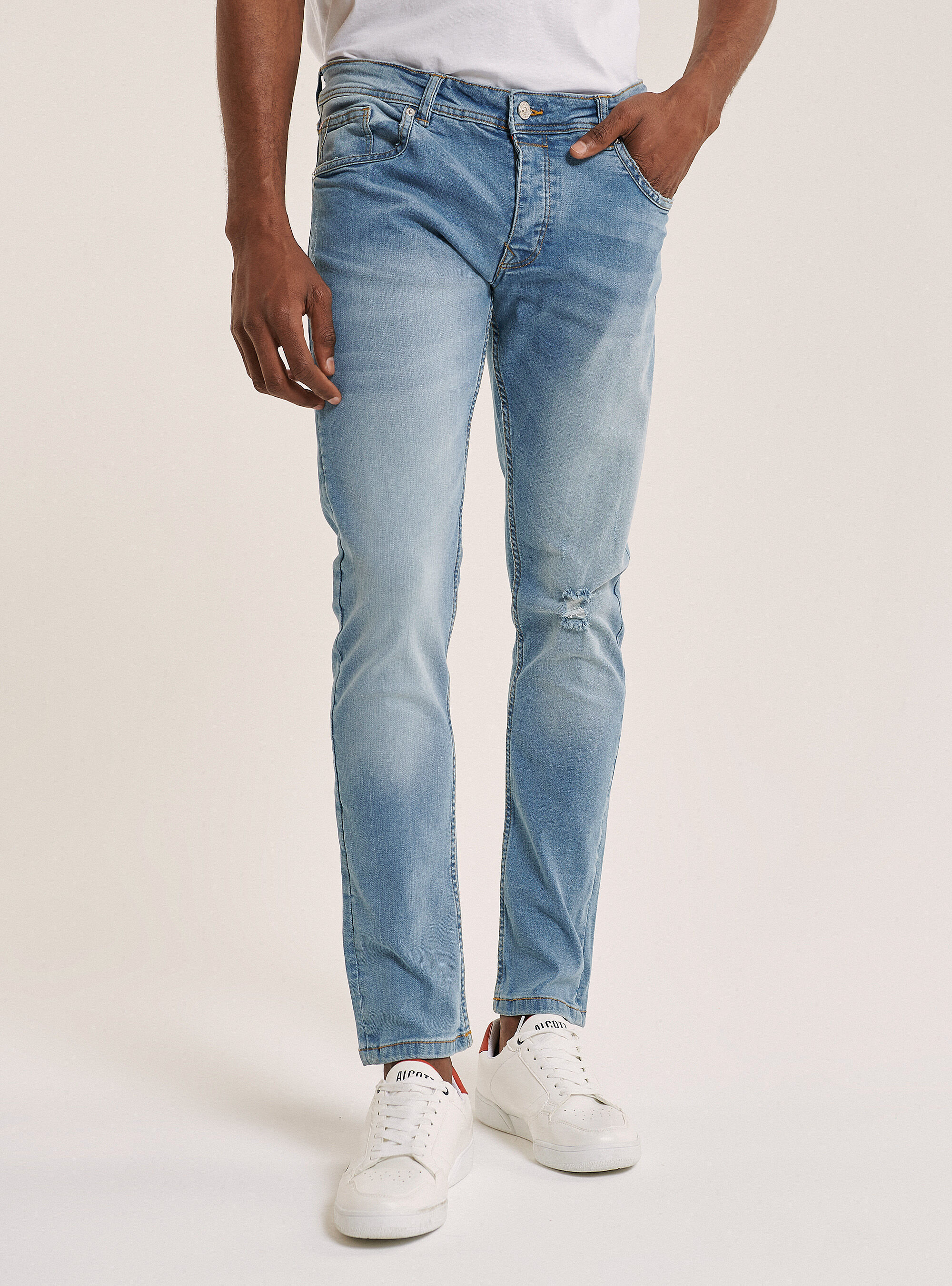 Jeans super elasticizzati store