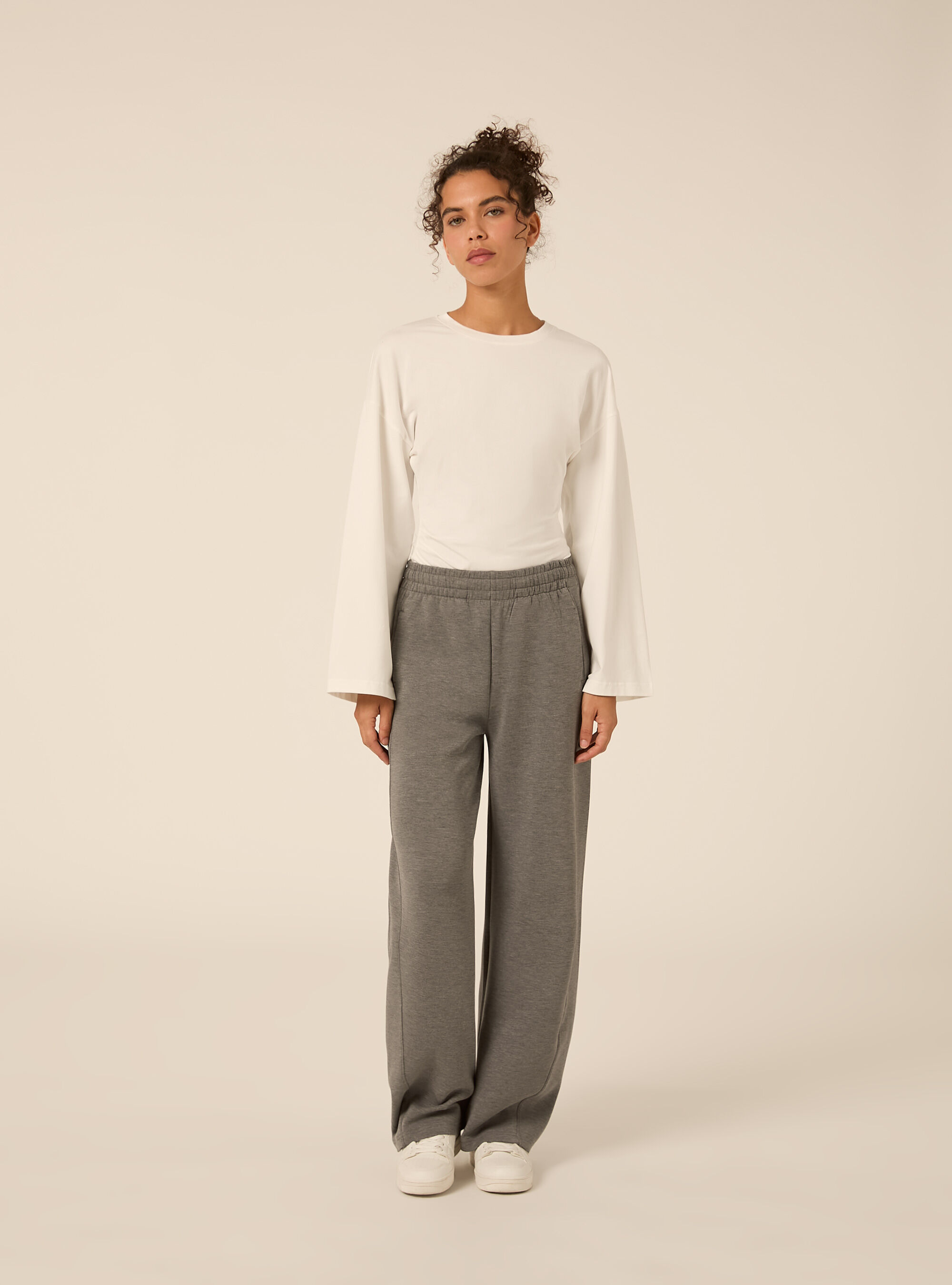 Soft touch barrel joggpants mit elastischem bund, MGY1 GREY MEL DARK