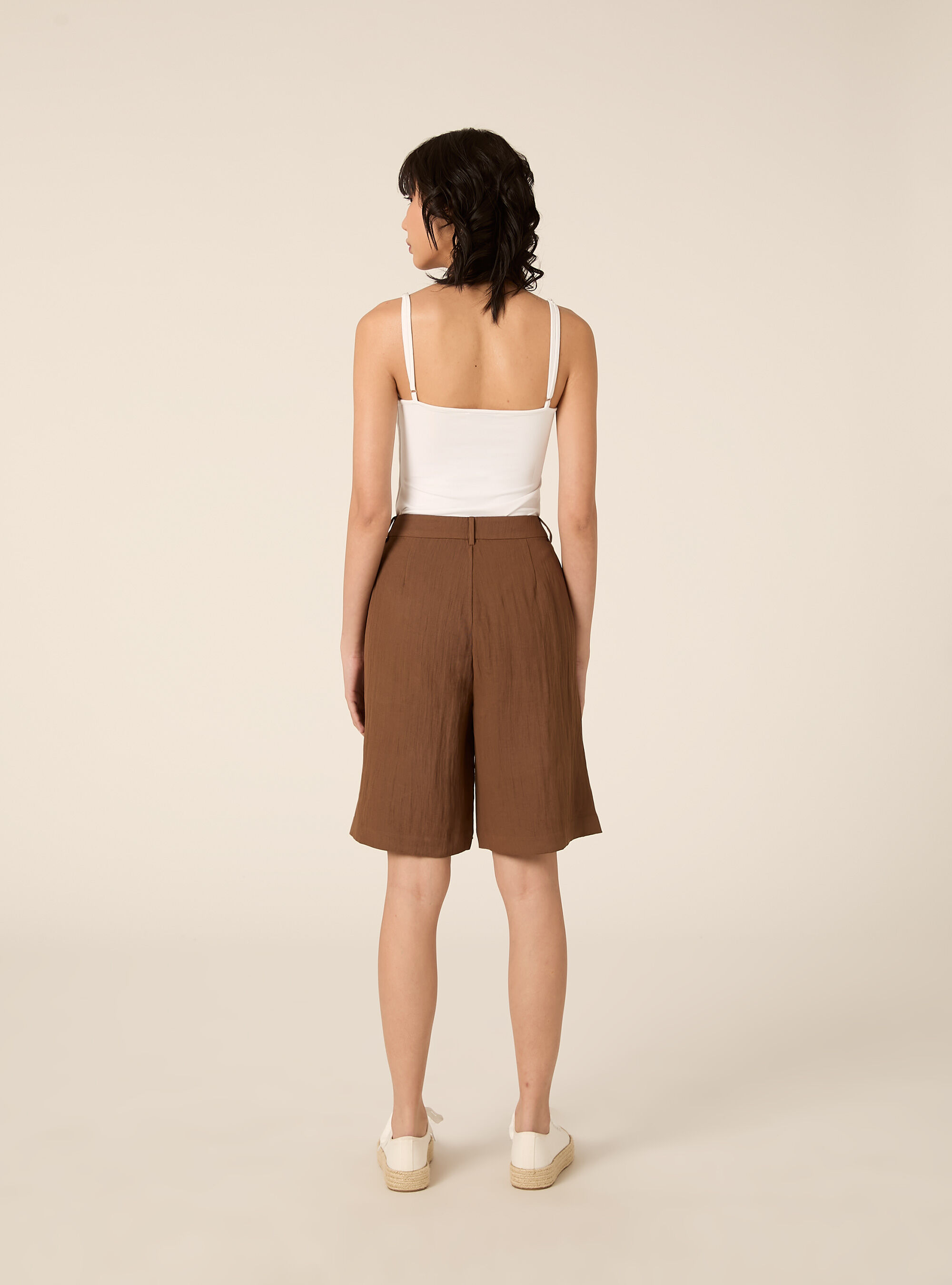 Bermuda tailoring con pence testurizzati, BR2 BROWN MEDIUM