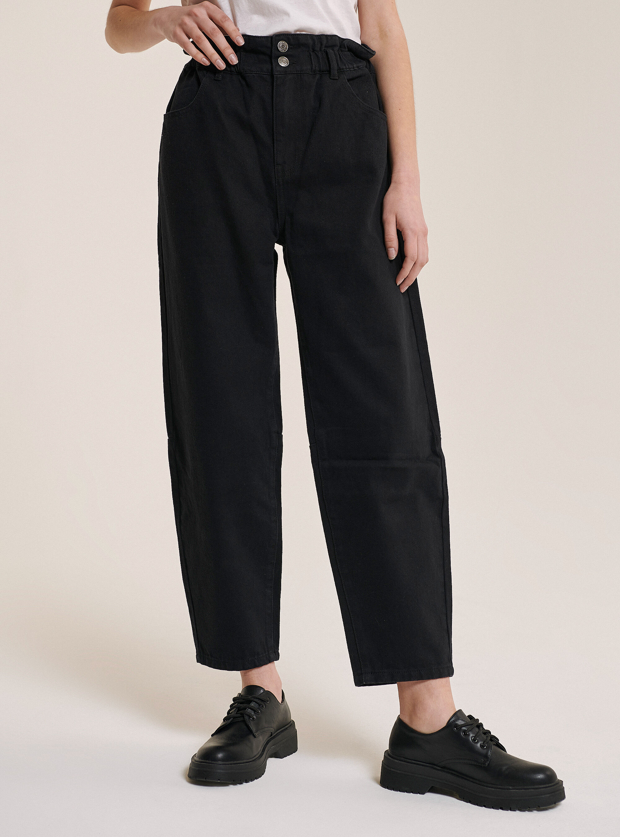 Pantaloni balloon fit online
