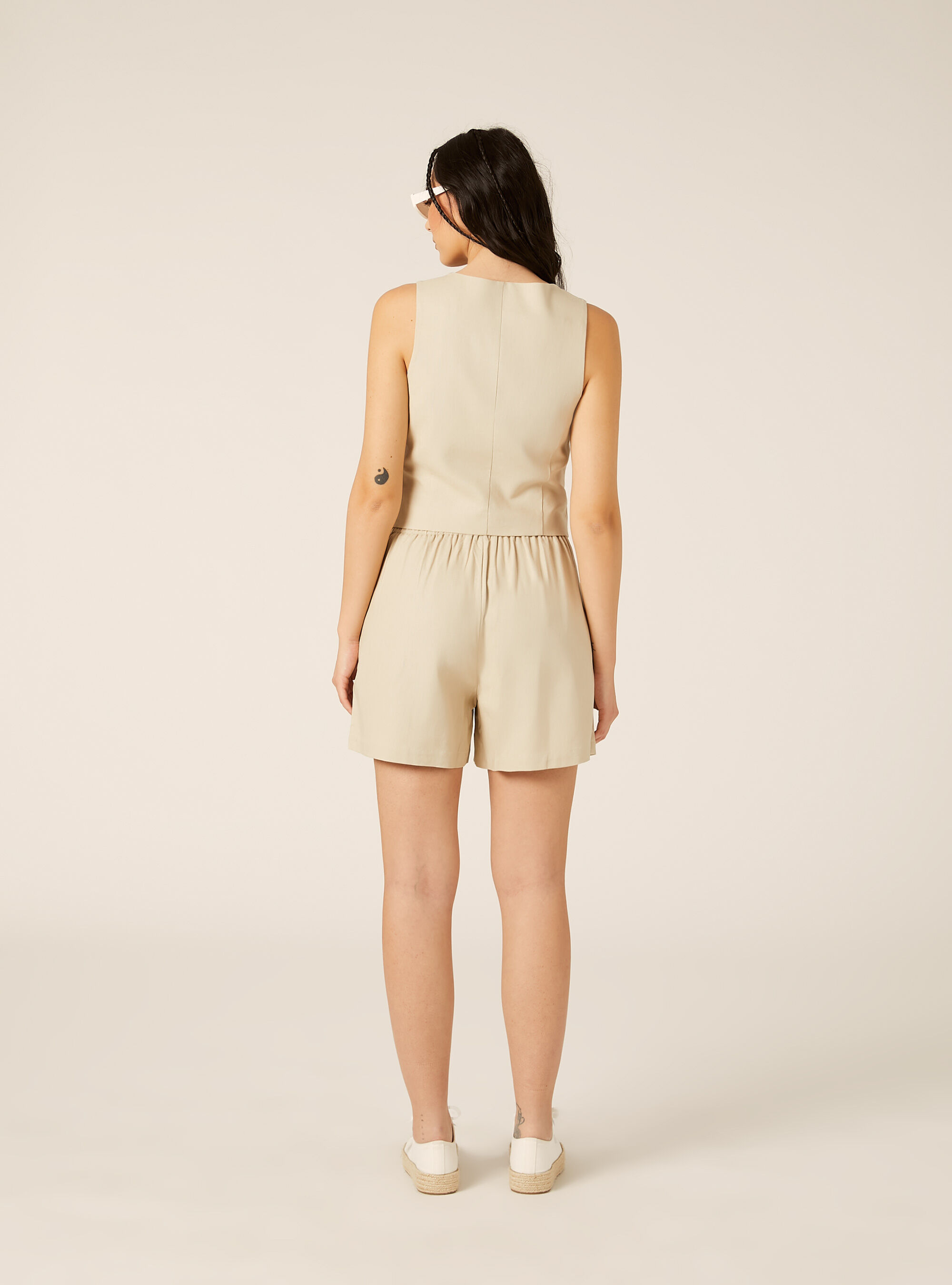 Bermuda en m&eacute;lange de lin uni, BG2 BEIGE MEDIUM