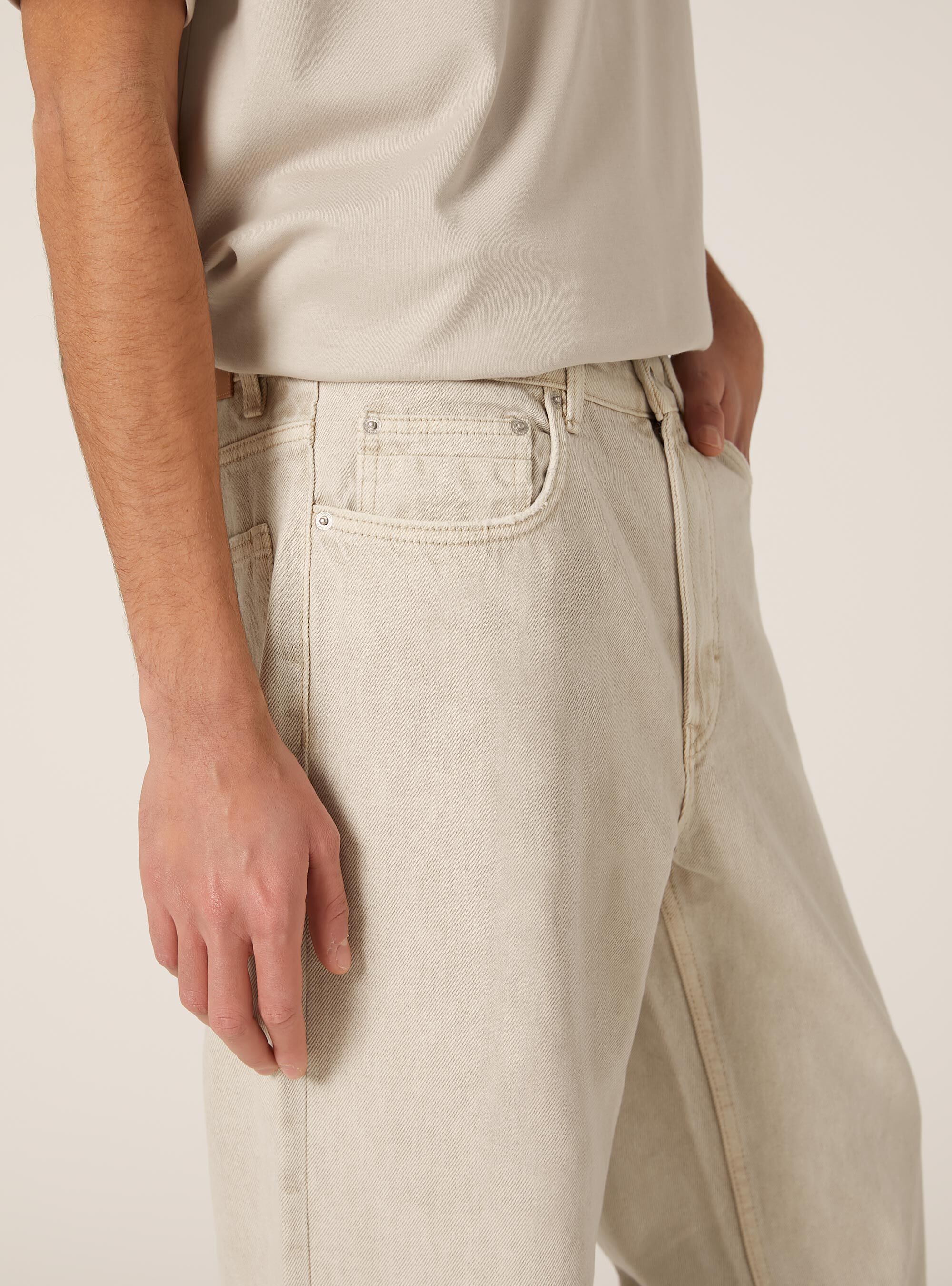 Pantalon droit en denim color&eacute;, BG2 BEIGE MEDIUM