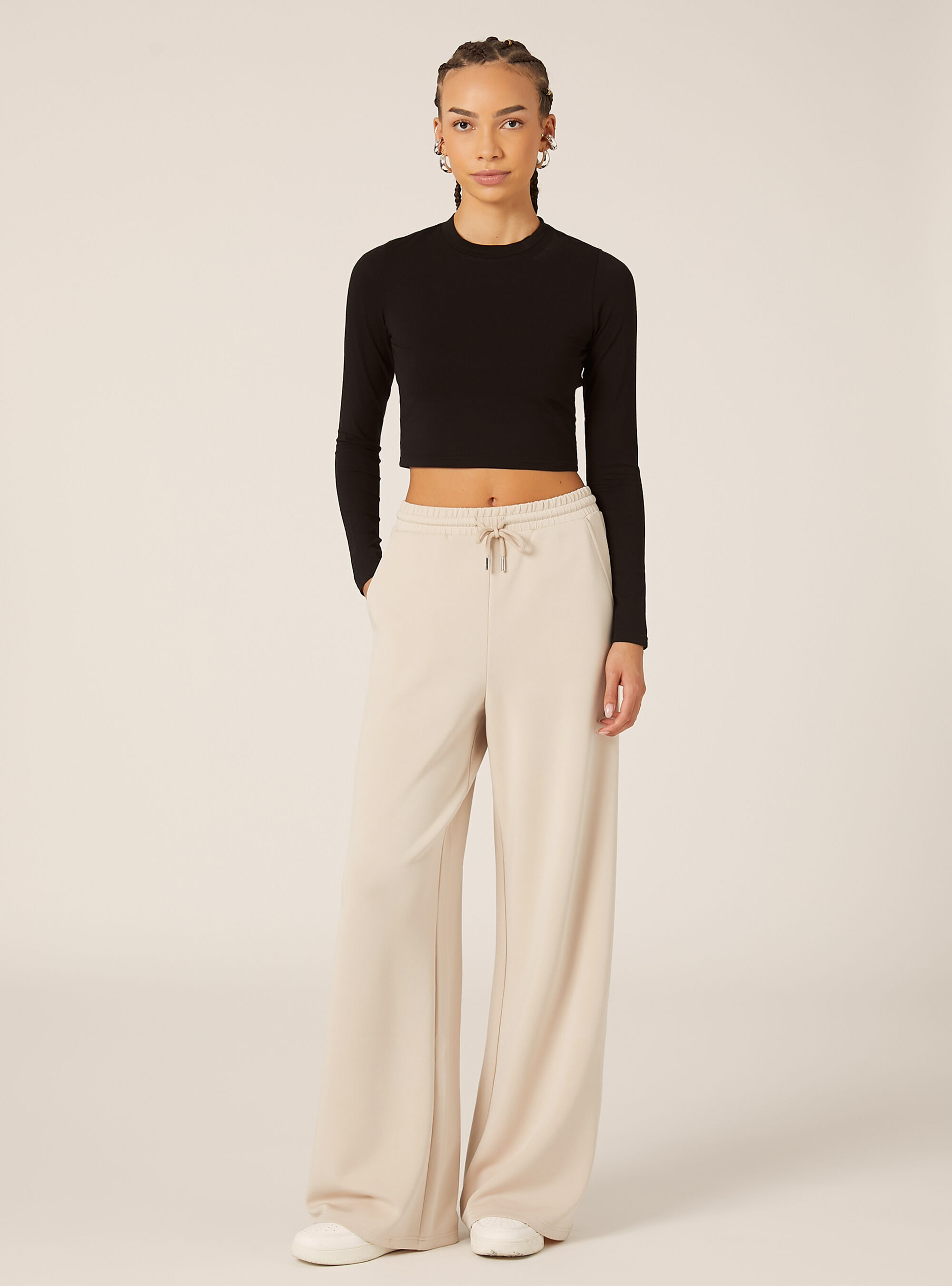 Jogginghose mit weitem Bein und weichem Griff