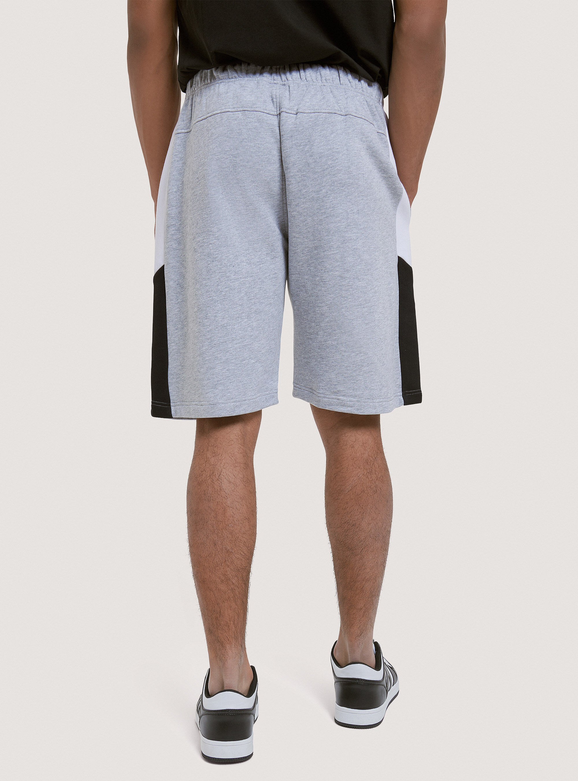 Pantalon de surv&ecirc;tement court en coton avec imprim&eacute;, C143 LIGHT GREY M