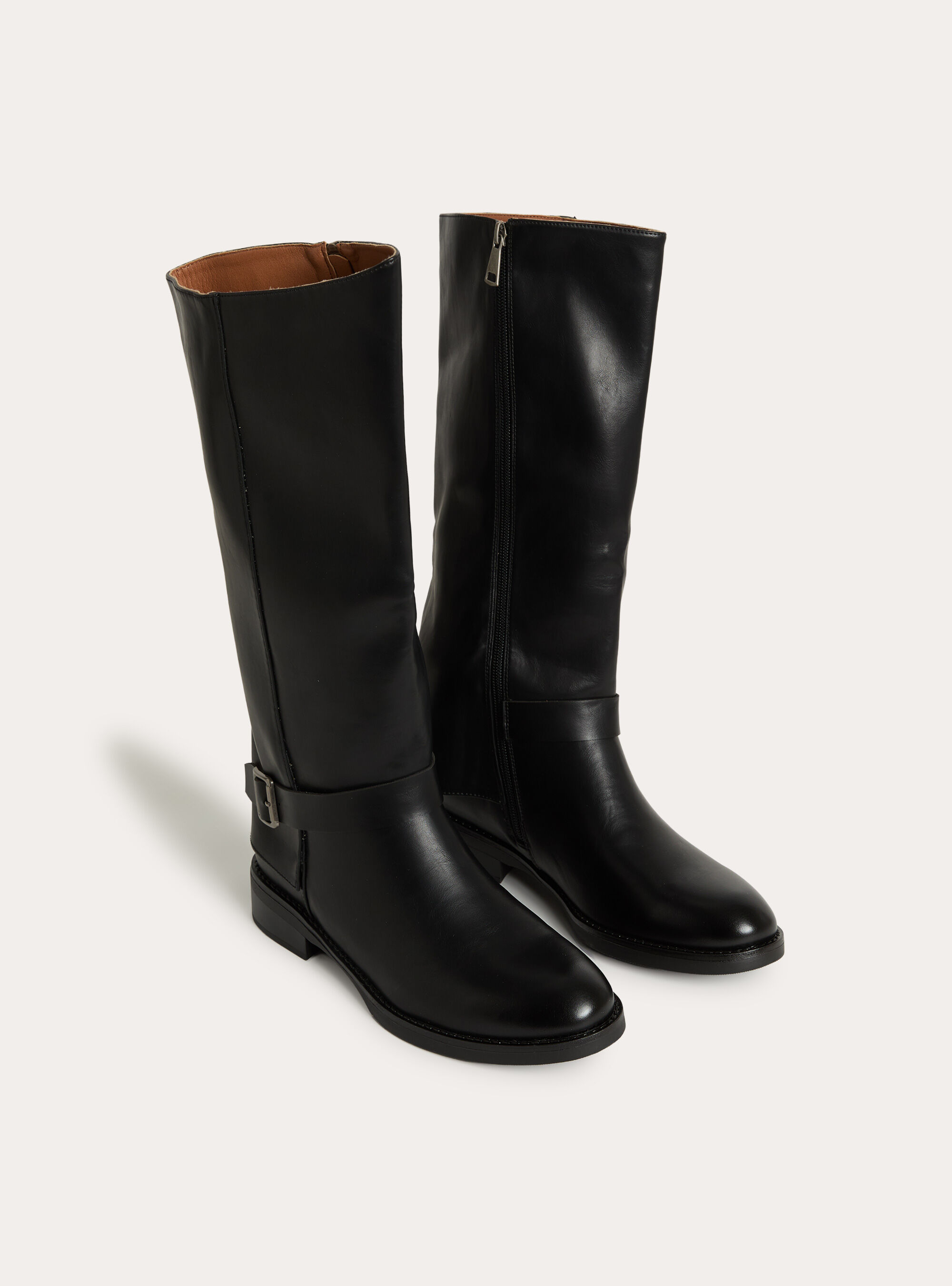 Bottes hautes en effet cuir style cavaliere avec boucle et zip