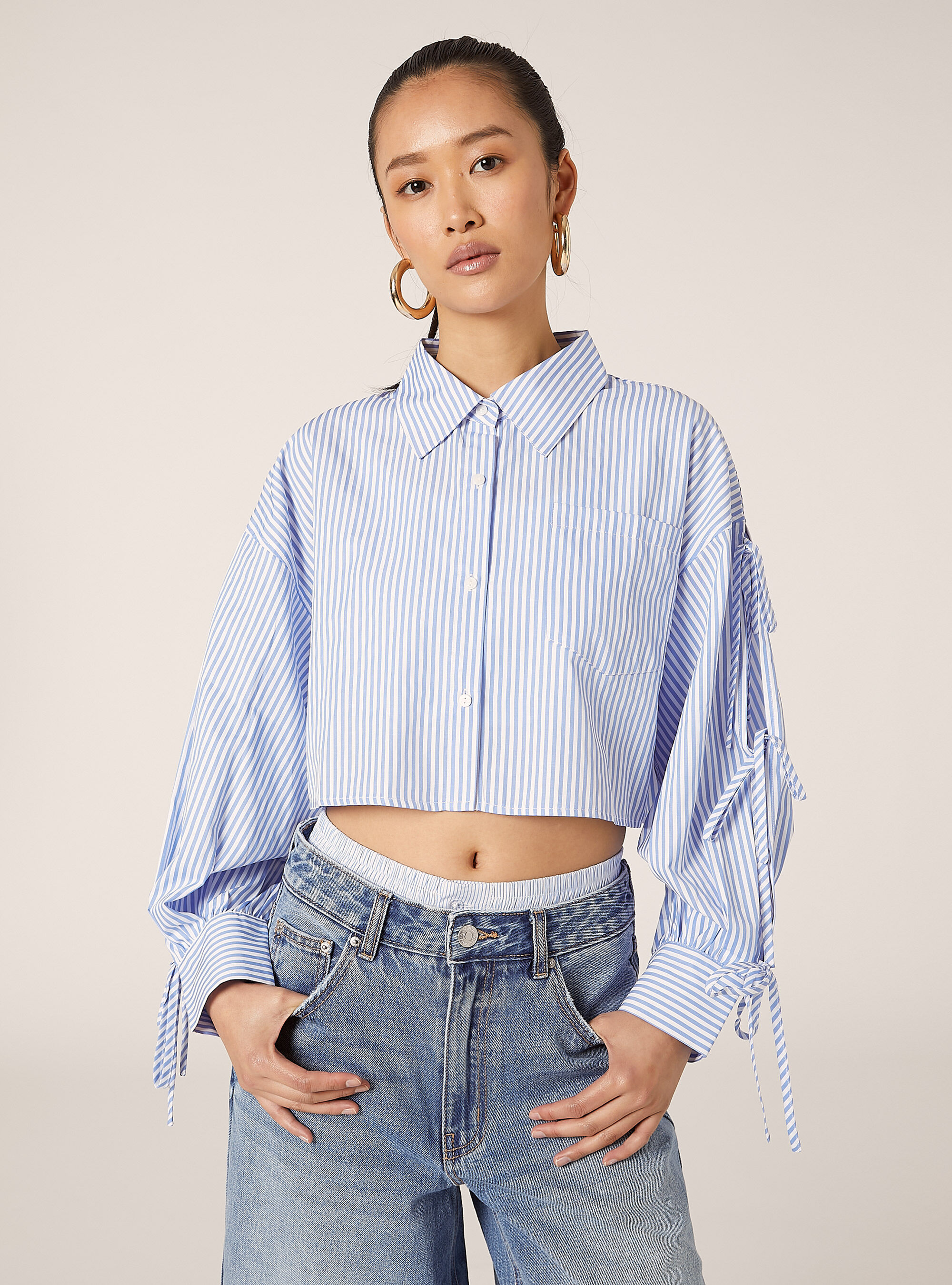 Cropped striped shirt with bows | Alcott | Women's Shirts
