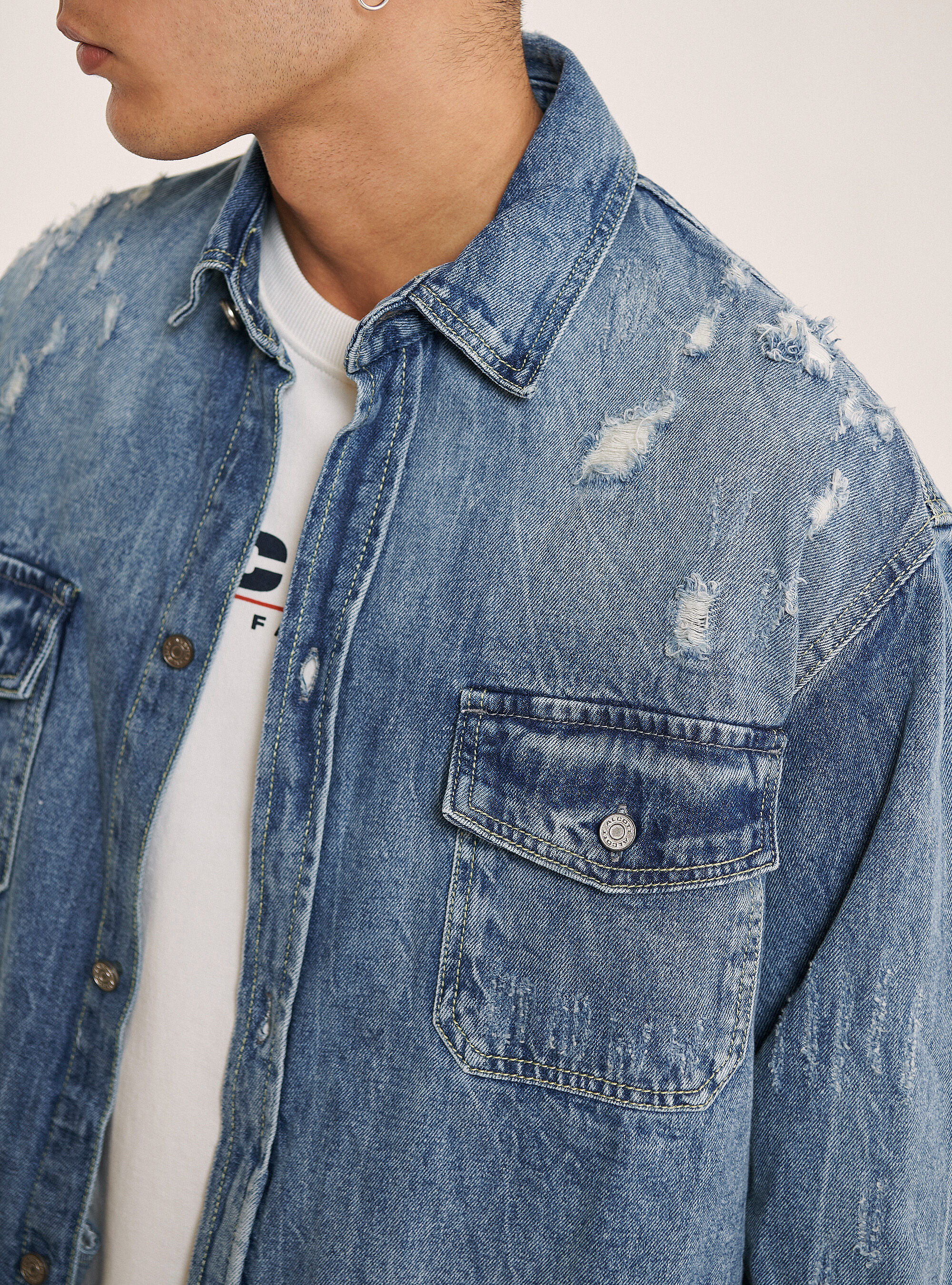 Ripped jean shirt online
