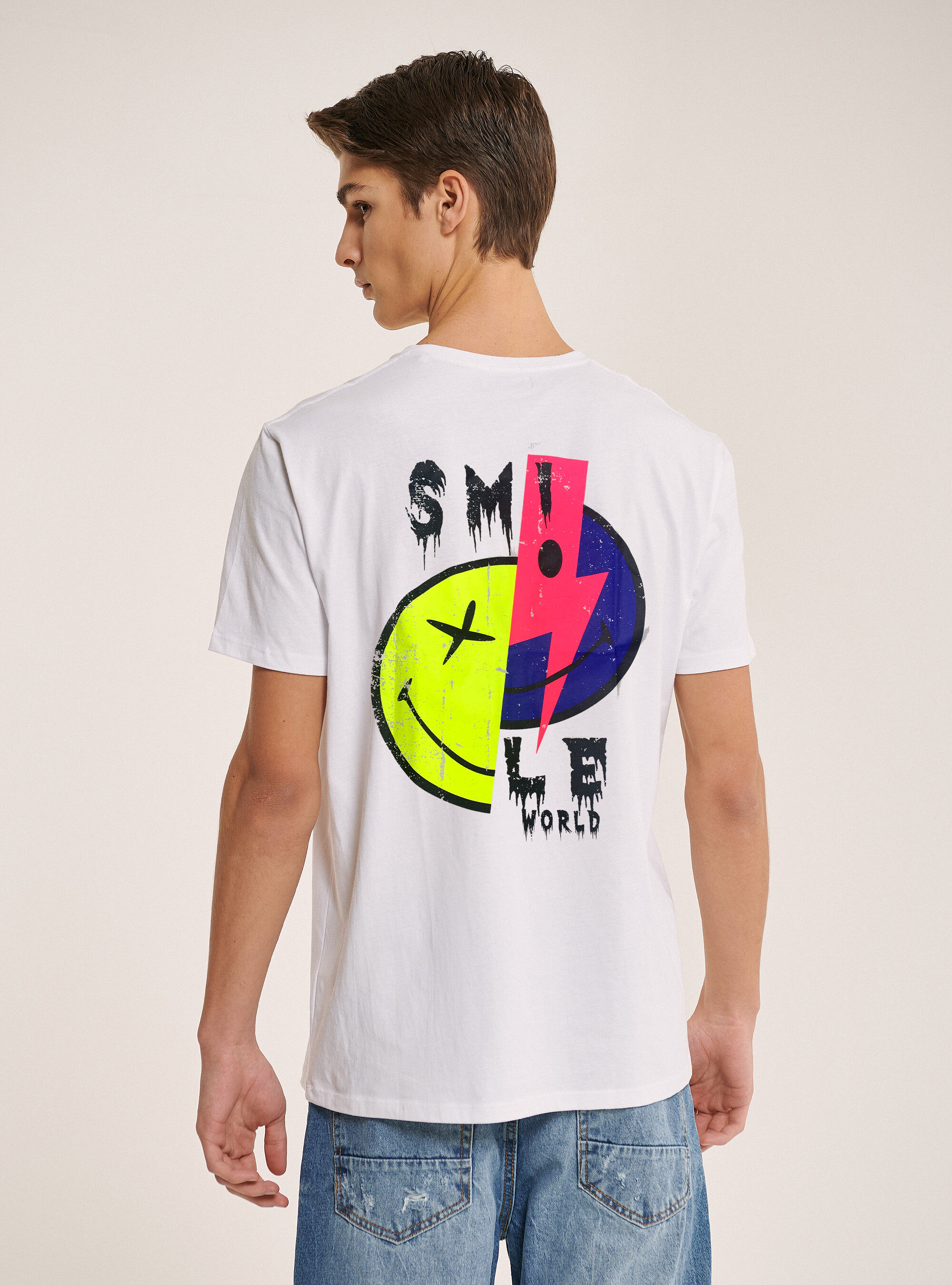 Smile camiseta sales