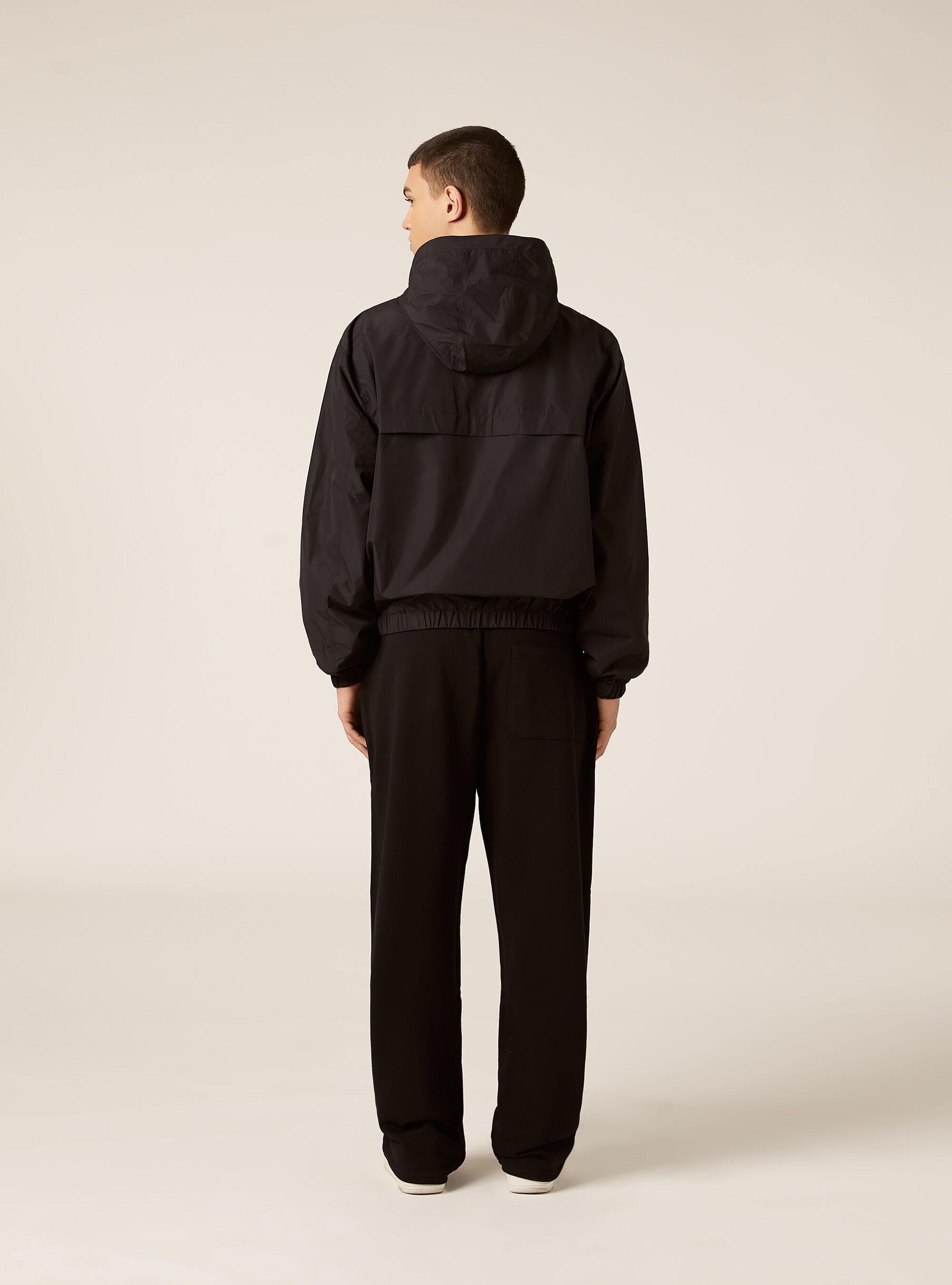 Giubbotto tecnico con cappuccio, BK1 BLACK