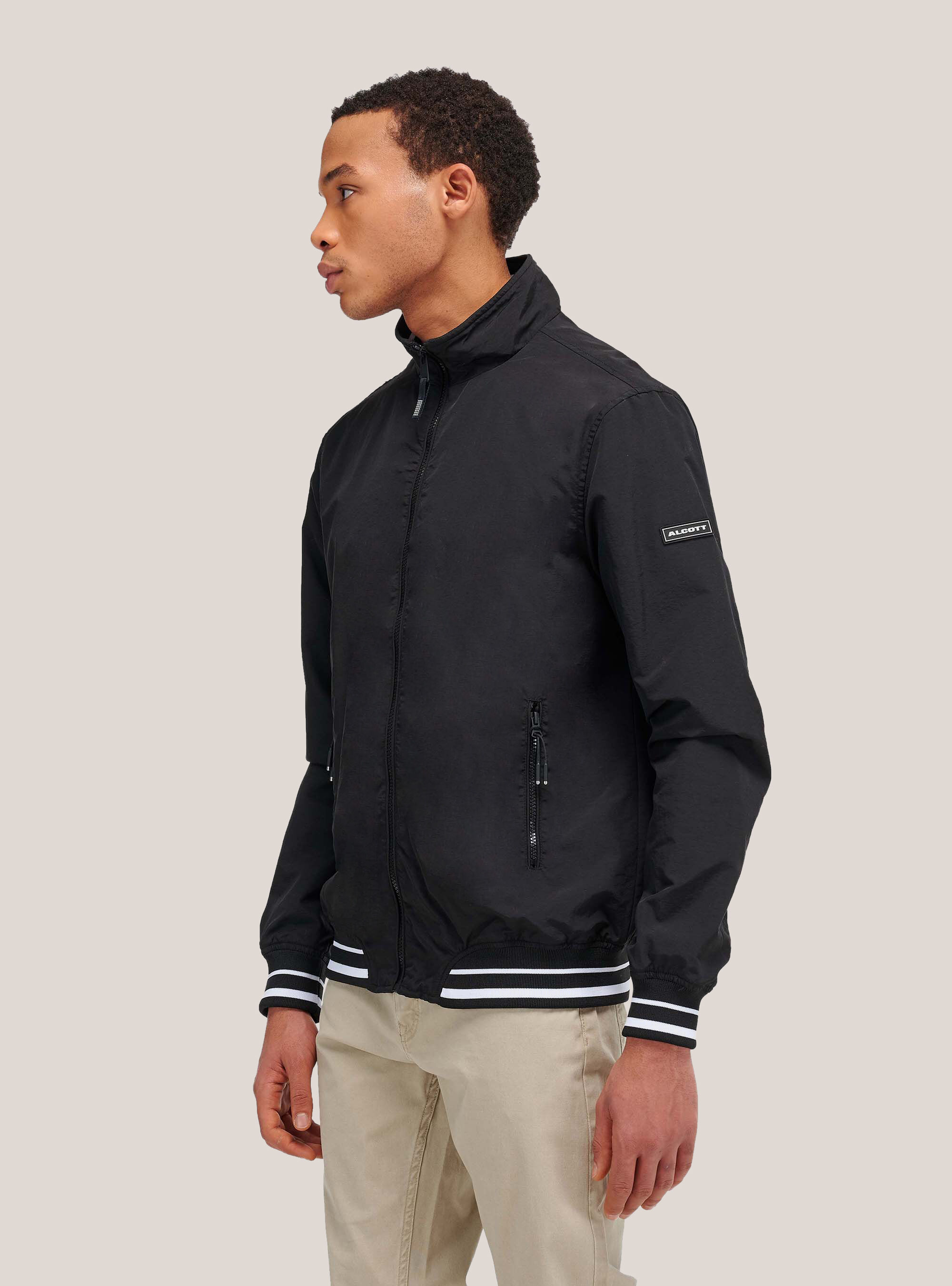 Blouson aviateur en nylon avec d&eacute;tails ray&eacute;s, C101 BLACK