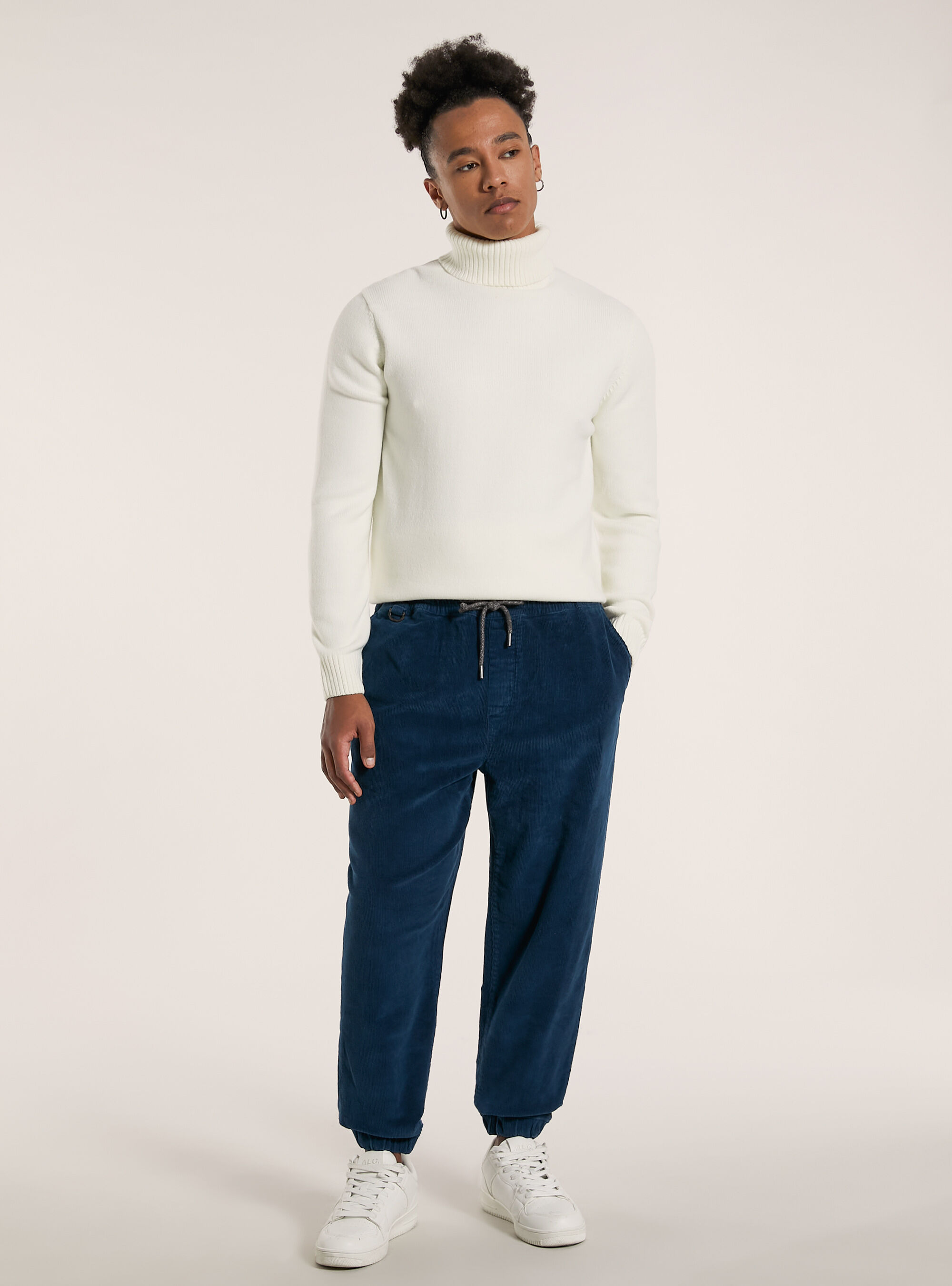 Pantalon de jogging en velours cotel&eacute;, OB2 BLUE OIL MED.