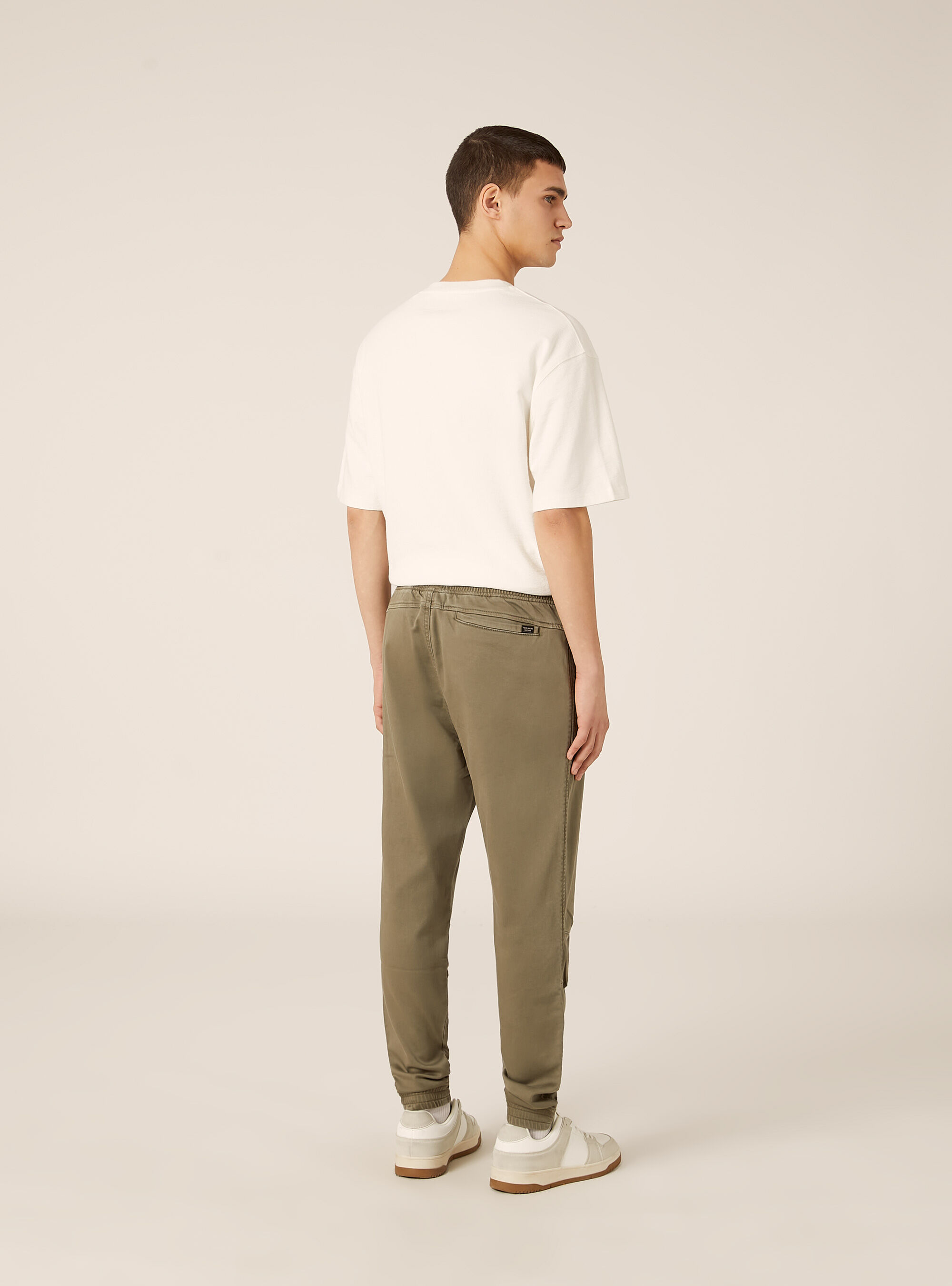 Cotton jogger trousers, KY1 KAKY DARK