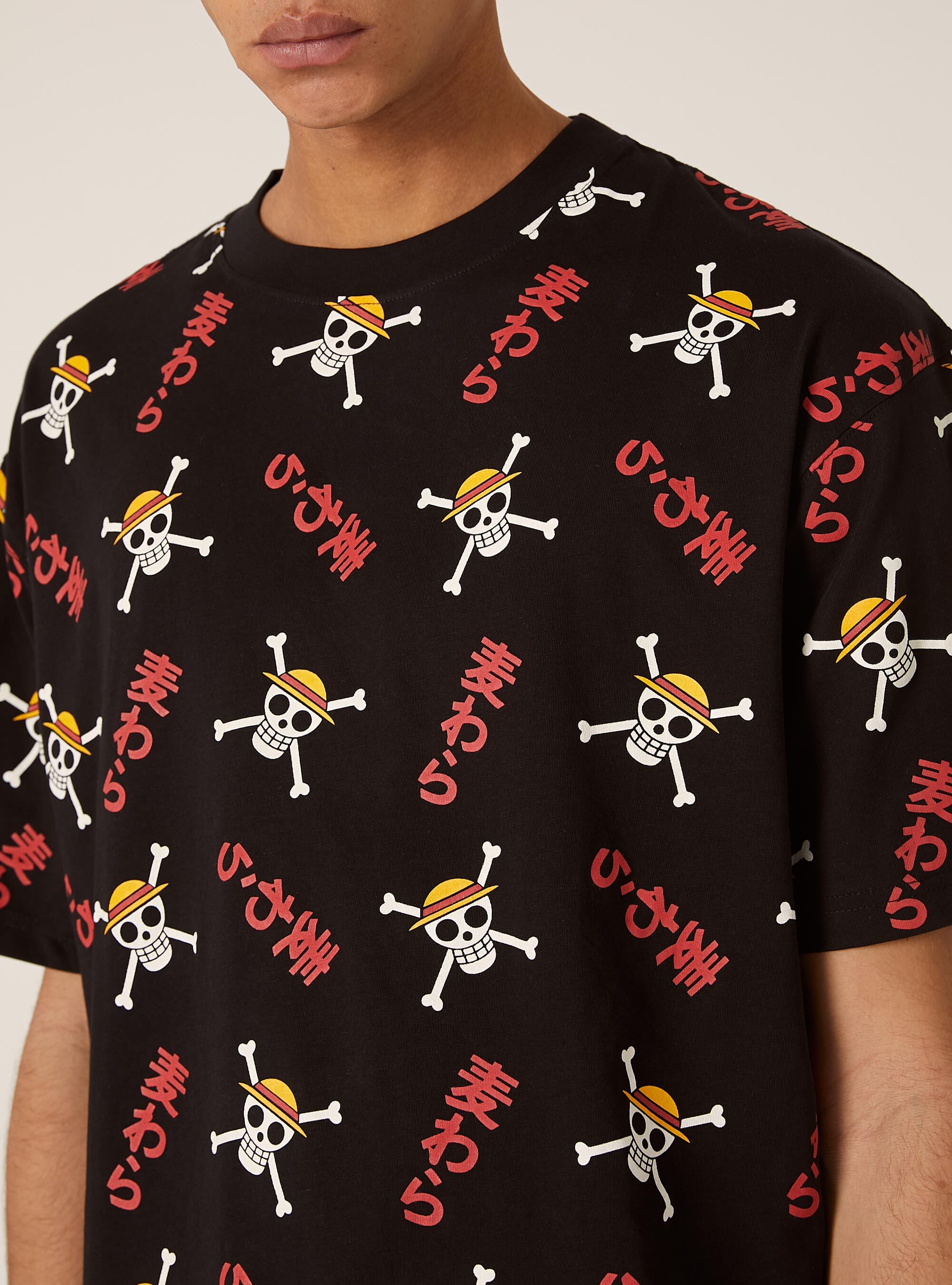 One Piece boxy fit t-shirt / Alcott, BK1 BLACK